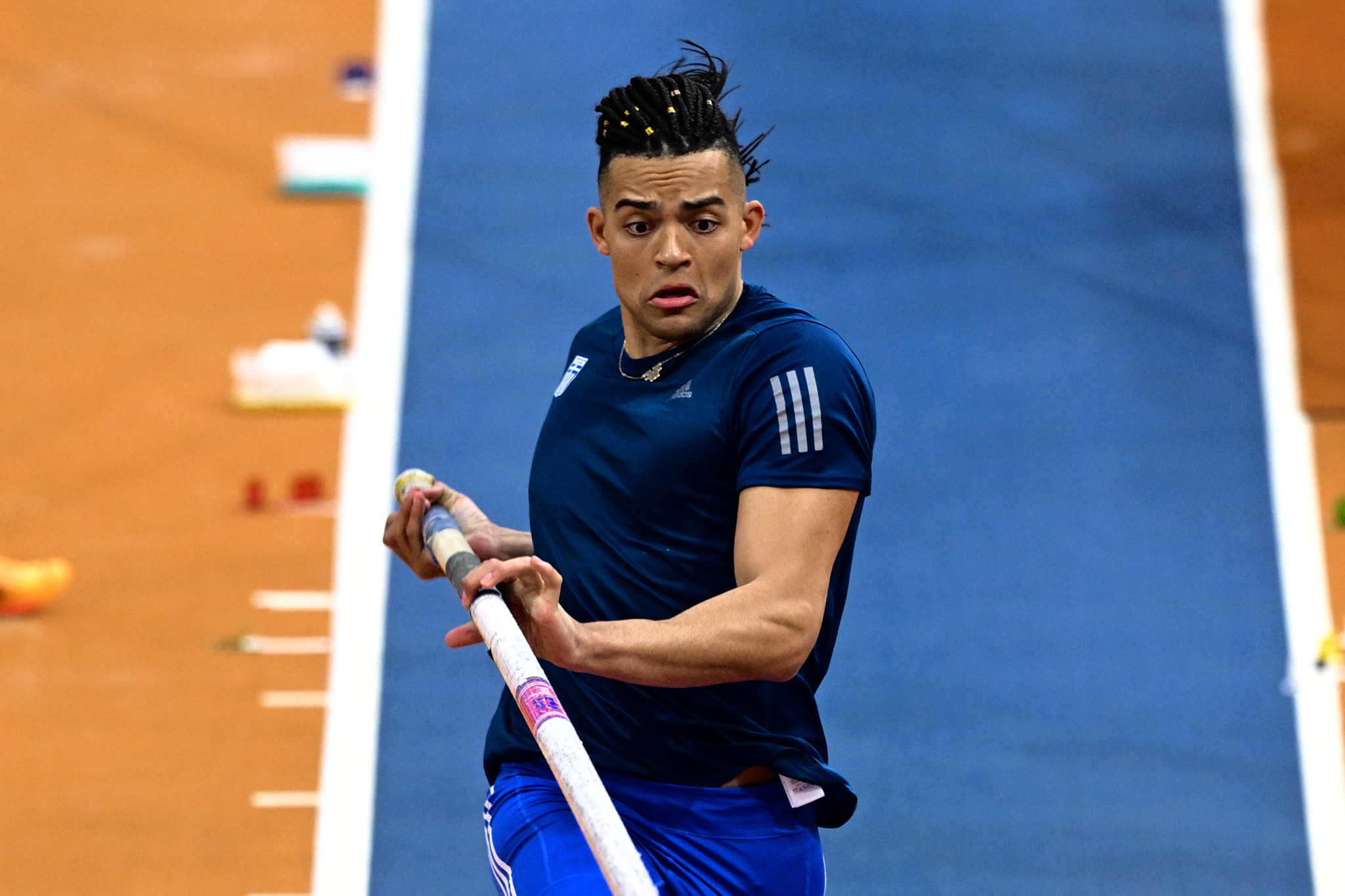 Οκτώ αγώνες για τον Καραλή στον κλειστό πριν το Παγκόσμιο του Τόρουν