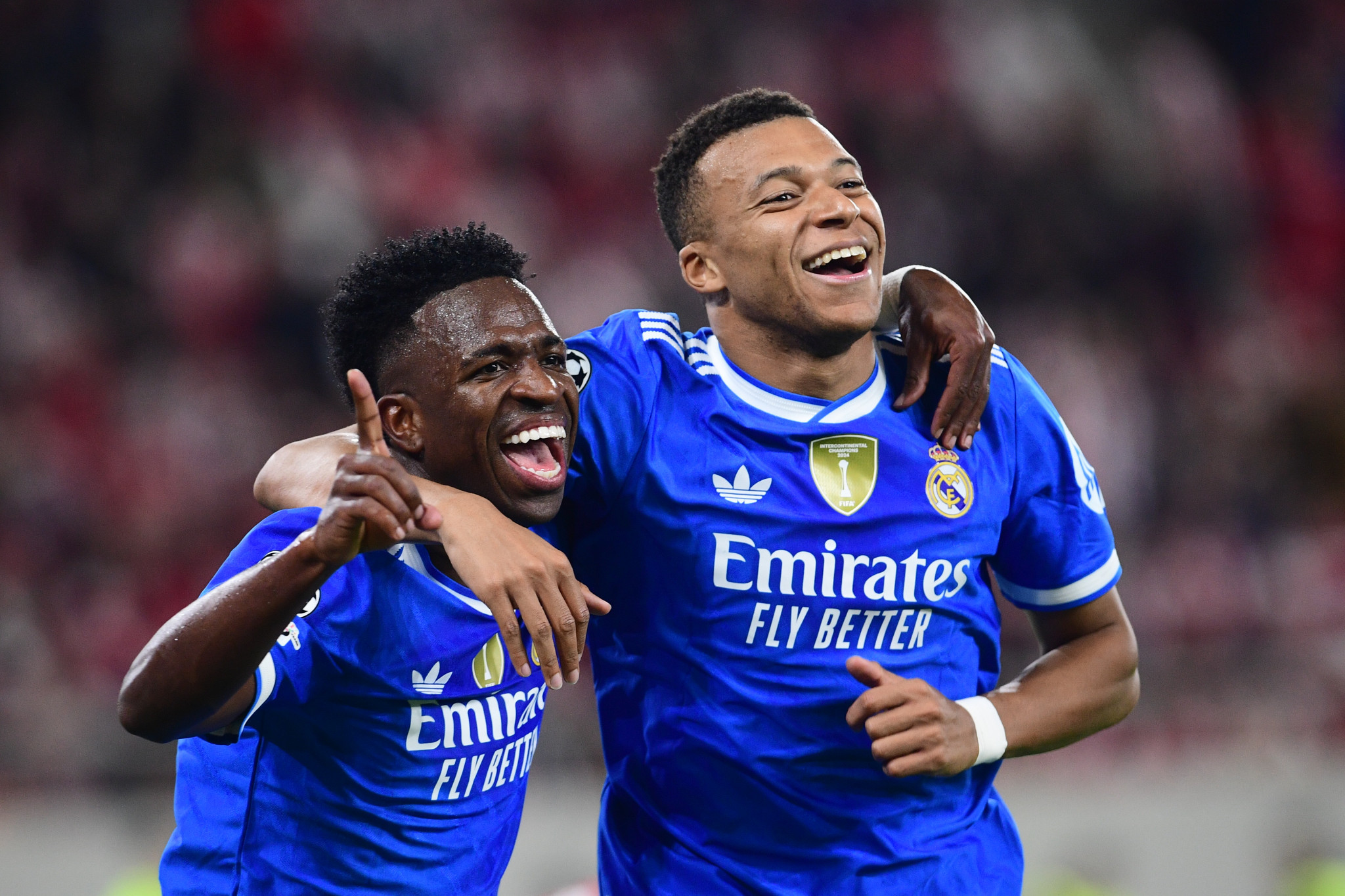 Ανατροπή: Ο Βινίσιους μια «ανάσα» από την ανανέωση συμβολαίου με τη Ρεάλ