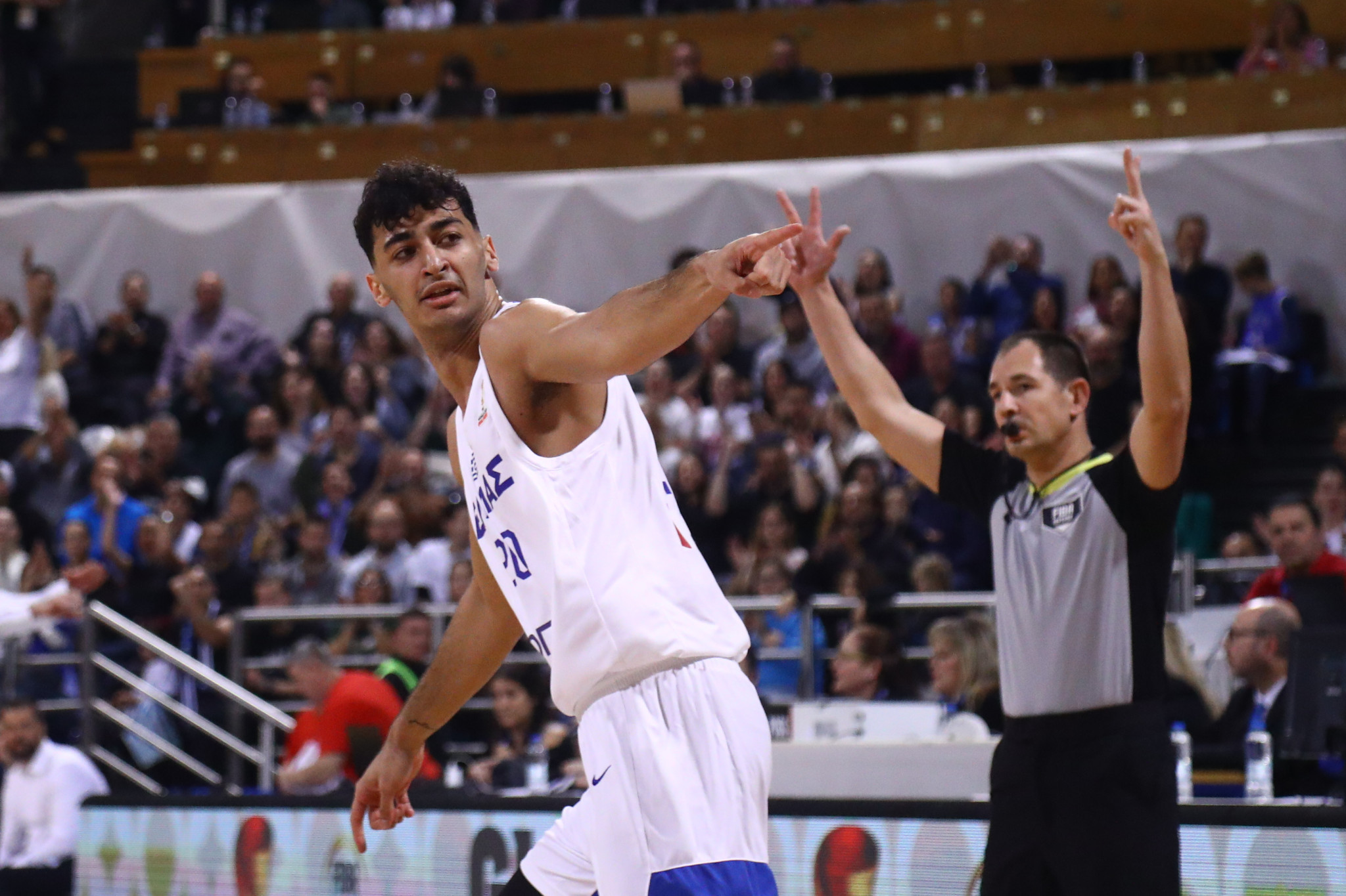 Εθνική με... «νέο αέρα» μεταλλίου στα βράδια που μας έλειψαν