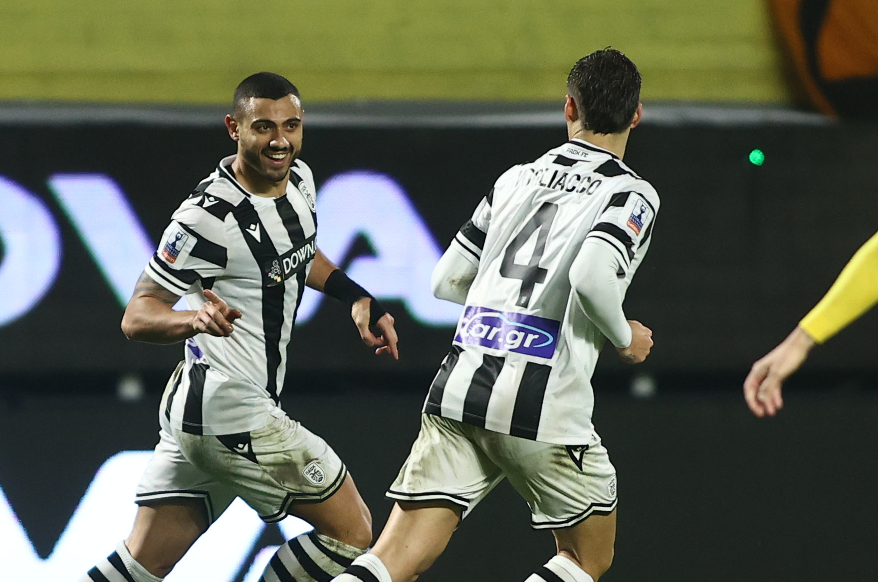 Μια ψαλιδιά που διόρθωσε τις ατέλειες και τις... αφέλειες