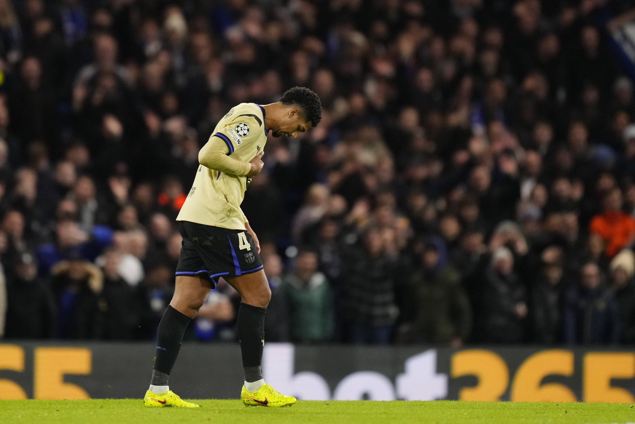 Παίκτης της Μπαρτσελόνα μένει εκτός ποδοσφαίρου για να επικεντρωθεί στην ψυχική του υγεία