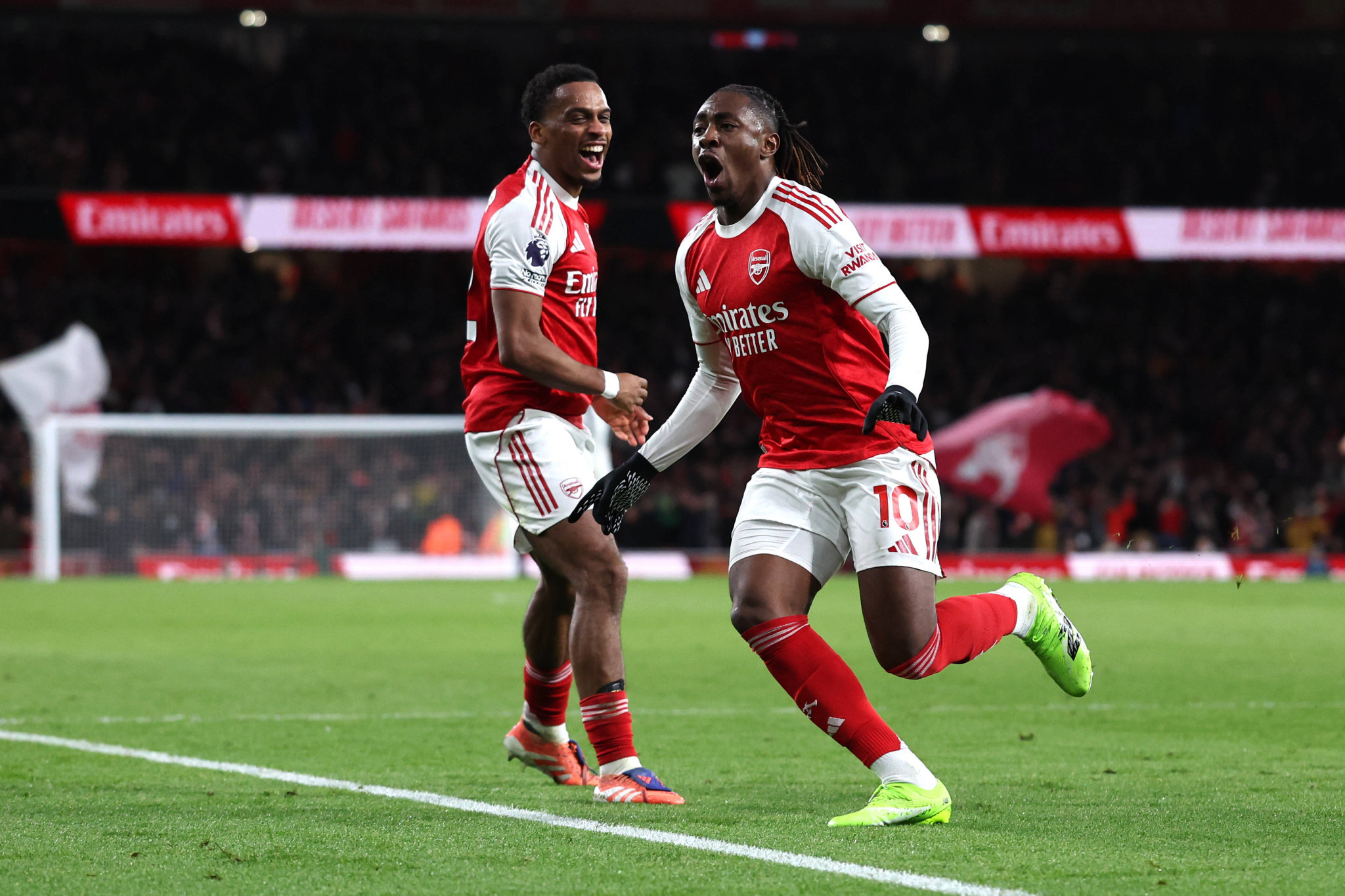 Αφεντικό του Λονδίνου η Άρσεναλ, διέλυσε με τεσσάρα την Τότεναμ