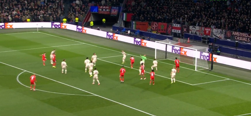 Ο Νταλ με βολίδα έκανε το 0-1 για την Μπενφίκα (video)