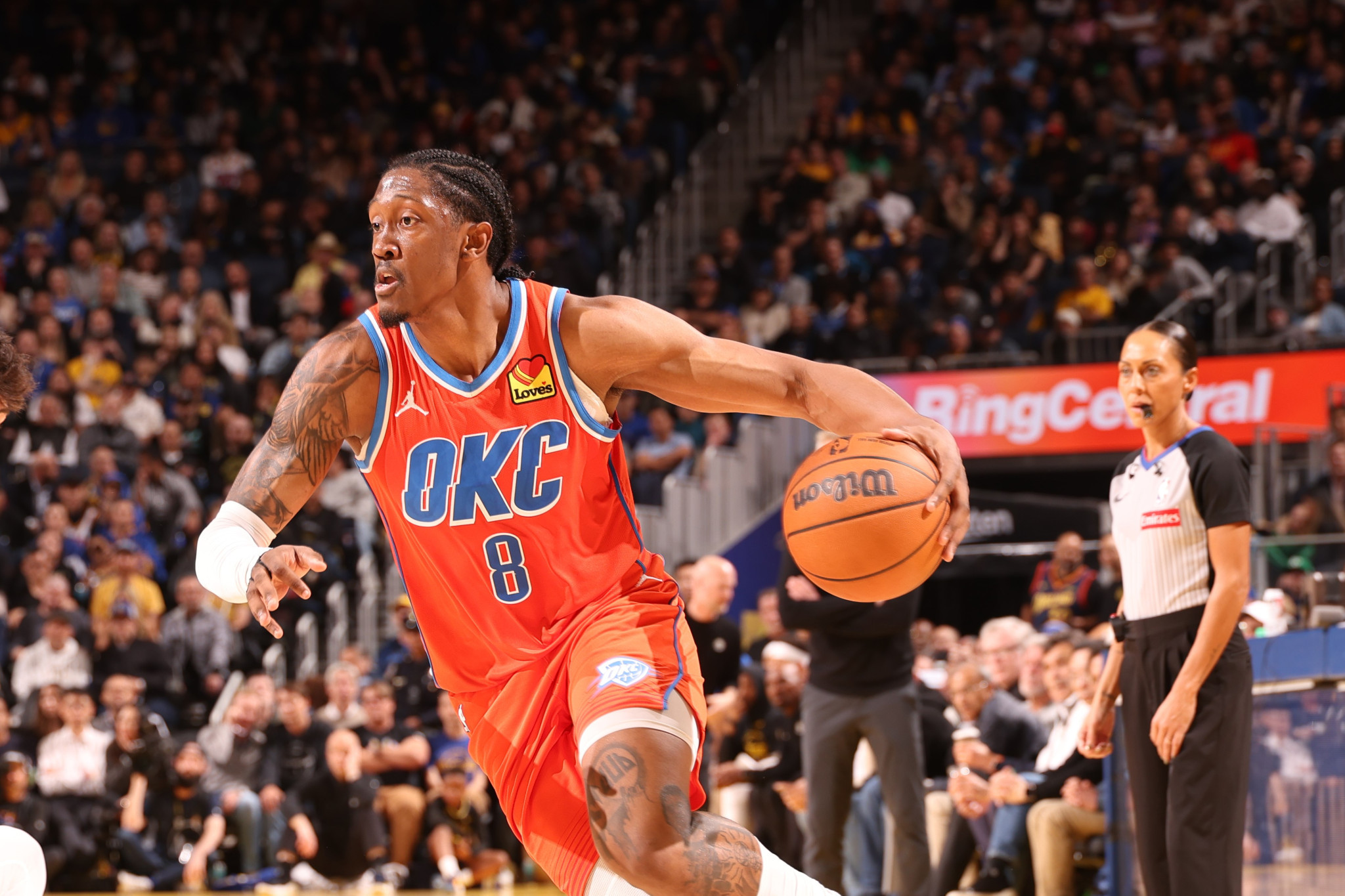 Συνεχίζουν το σερί τους οι Θάντερ, επέστρεψαν στις νίκες οι Ράπτορς