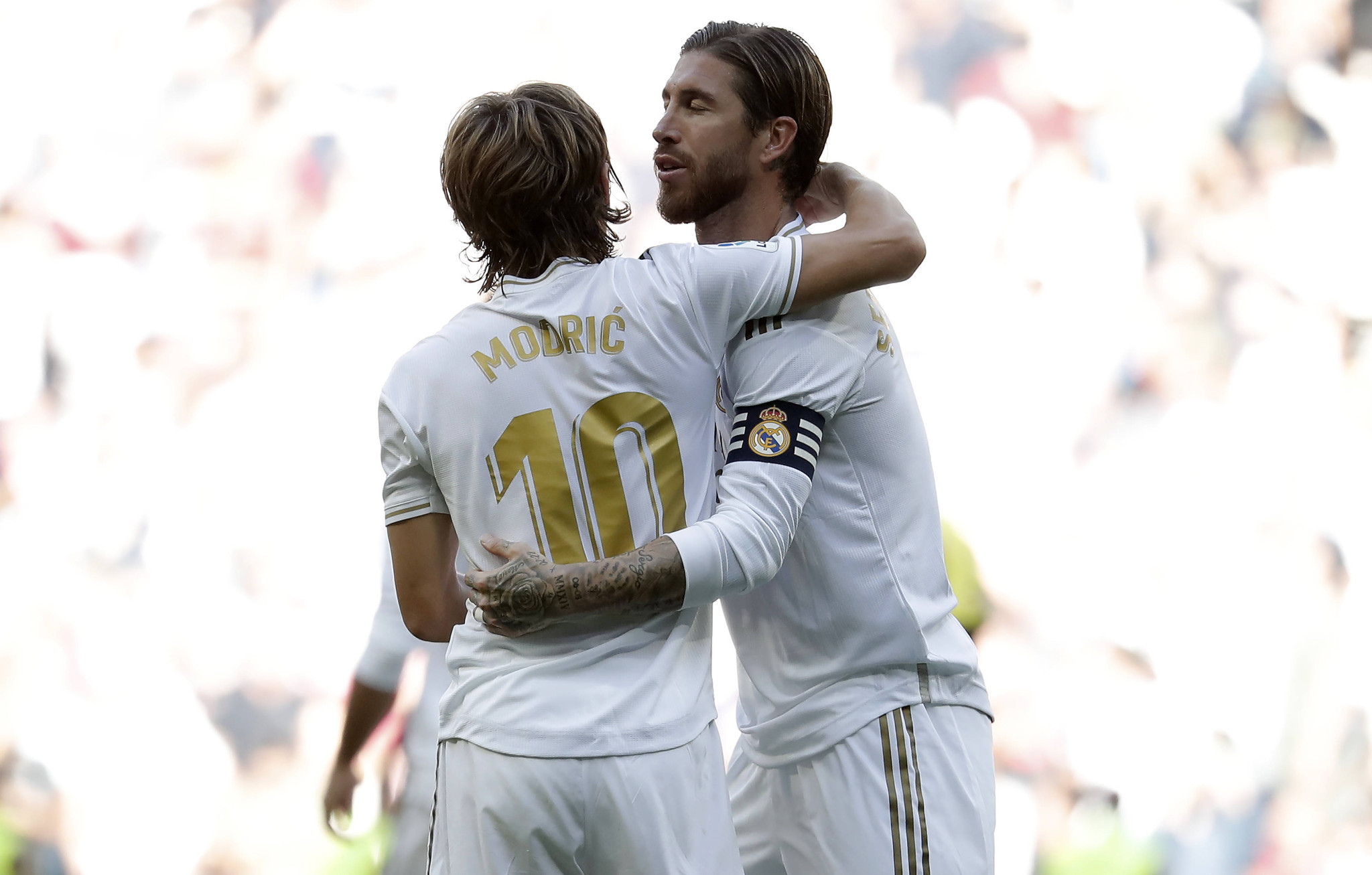 «Ο Ράμος αυτοπροτάθηκε στη Μίλαν - Θέλει επανένωση με τον Μόντριτς»