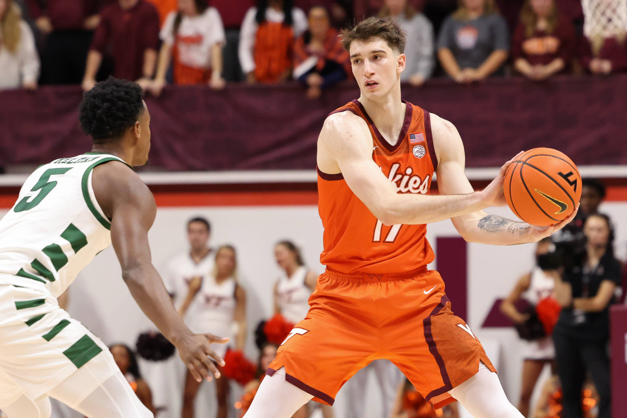 Μονοψήφιος για πρώτη φορά ο Αβδάλας στο NCAA και ήττα για το Βιρτζίνια Τεκ