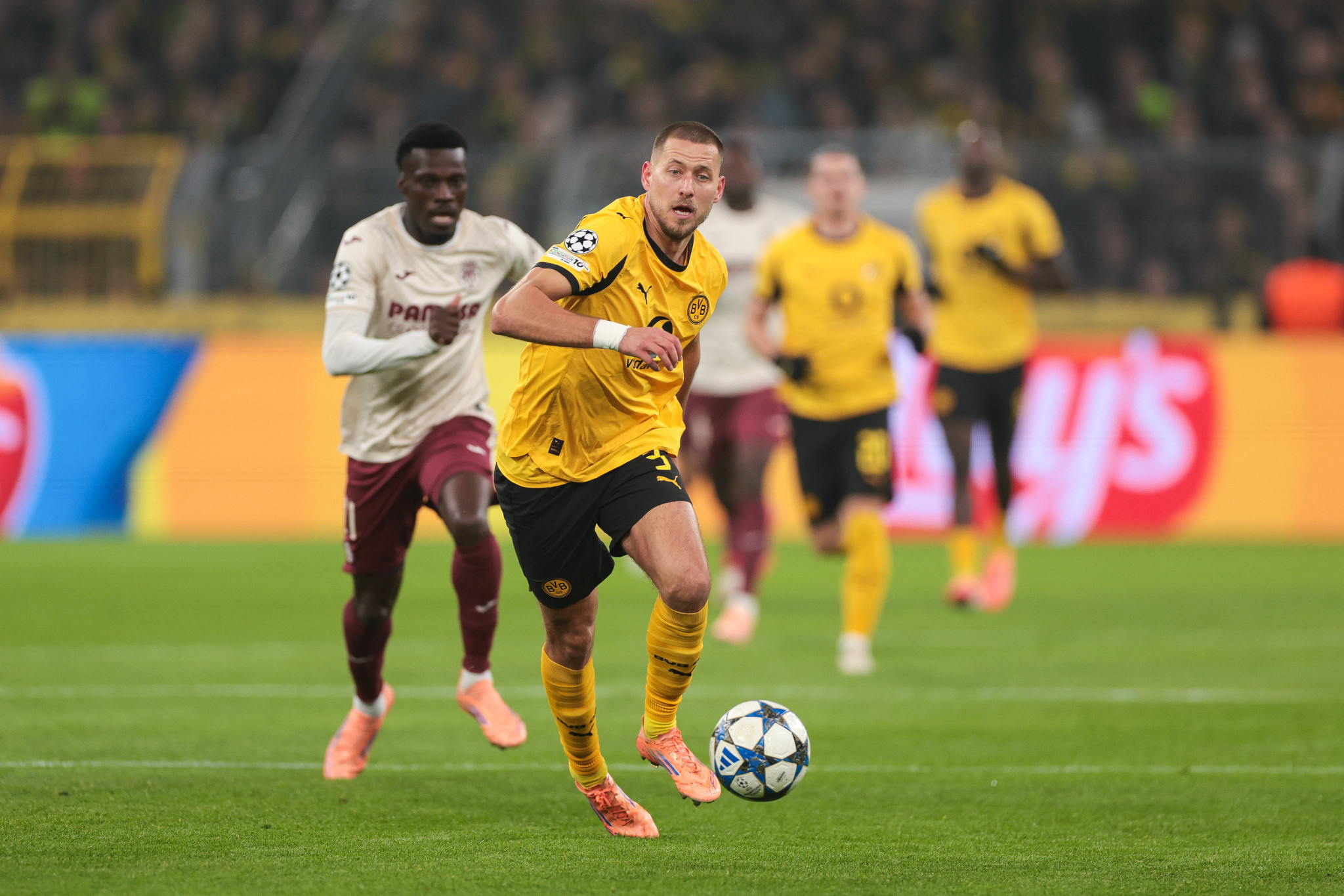 Η βαθμολογία του Champions League μετά το πρώτο μισό της πέμπτης αγωνιστικής