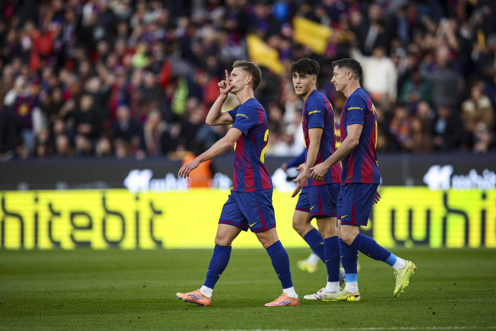 Η Μπαρτσελόνα με ανατροπή «πάτησε» κορυφή στα γενέθλια της