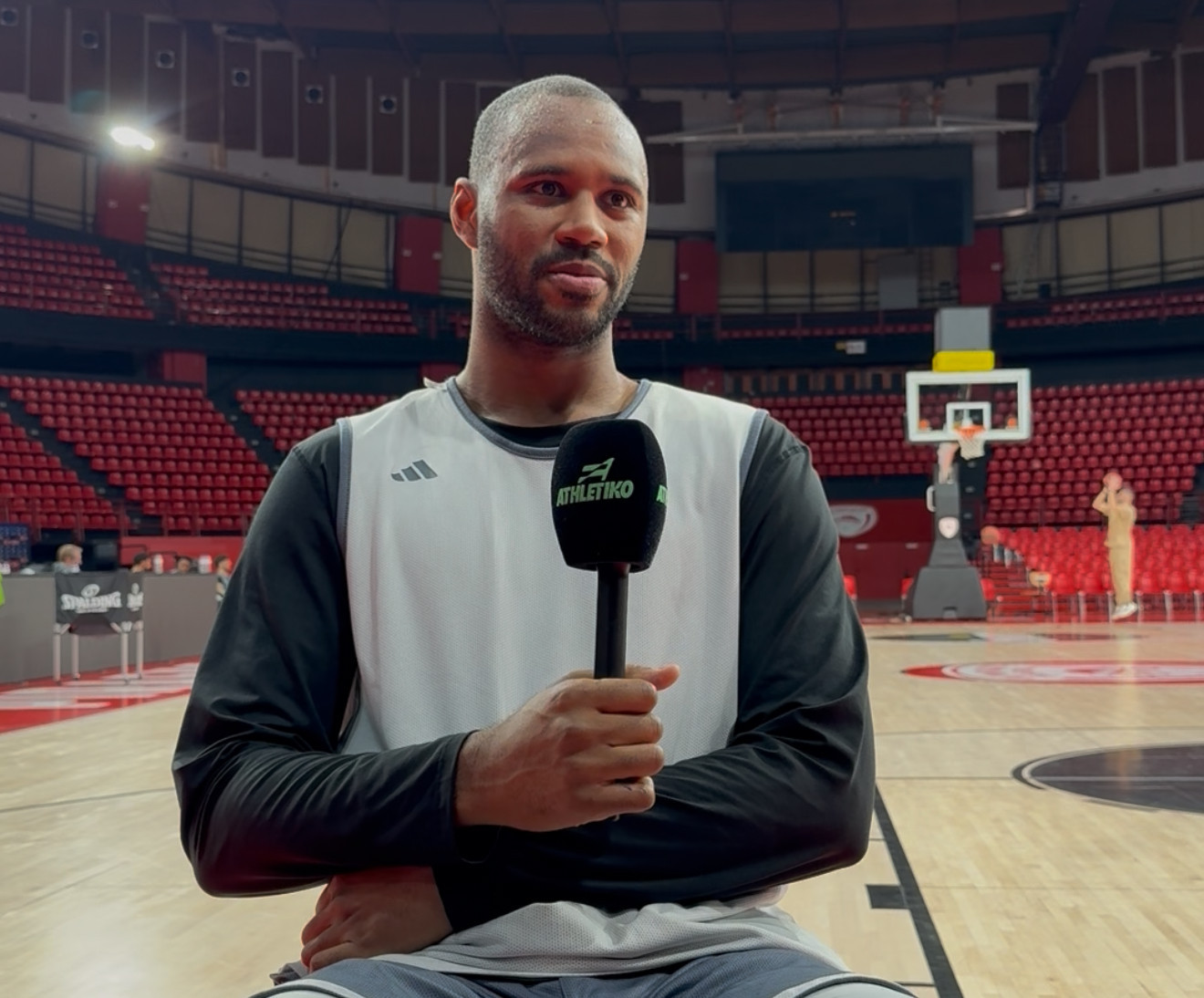 Ο Αμάθ Εμπαγιέ στο Athletiko: «Εξαιρετικός trash talker ο Φουρνιέ, τρελό αλλά ωραίο το πρόγραμμα της Euroleague»