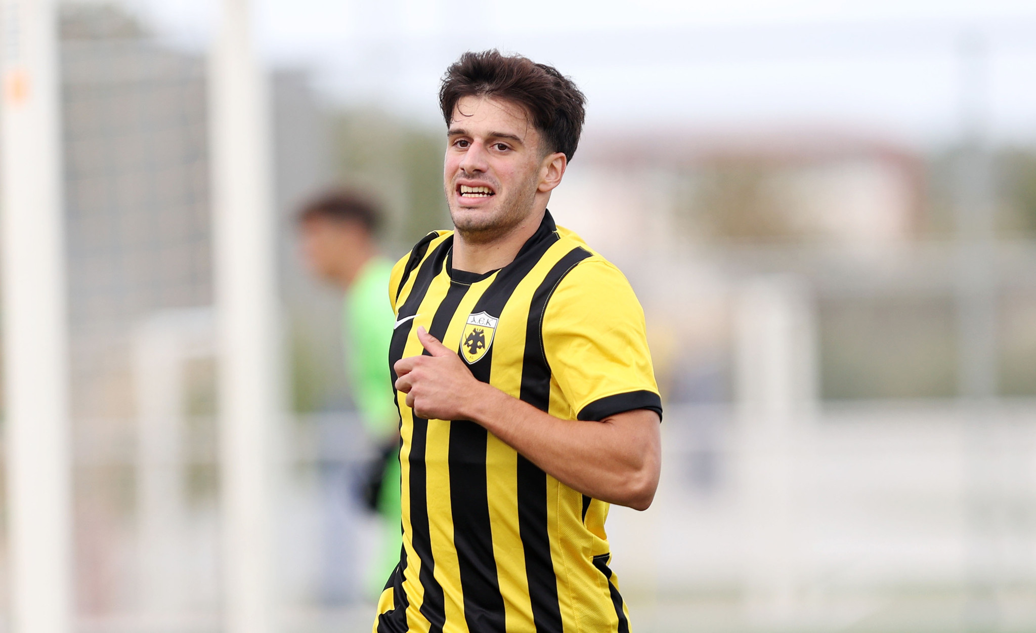 Αυτός είναι ο Ζώης Καραργύρης που «ανεβάζει» o Νίκολιτς στην πρώτη ομάδα της ΑΕΚ