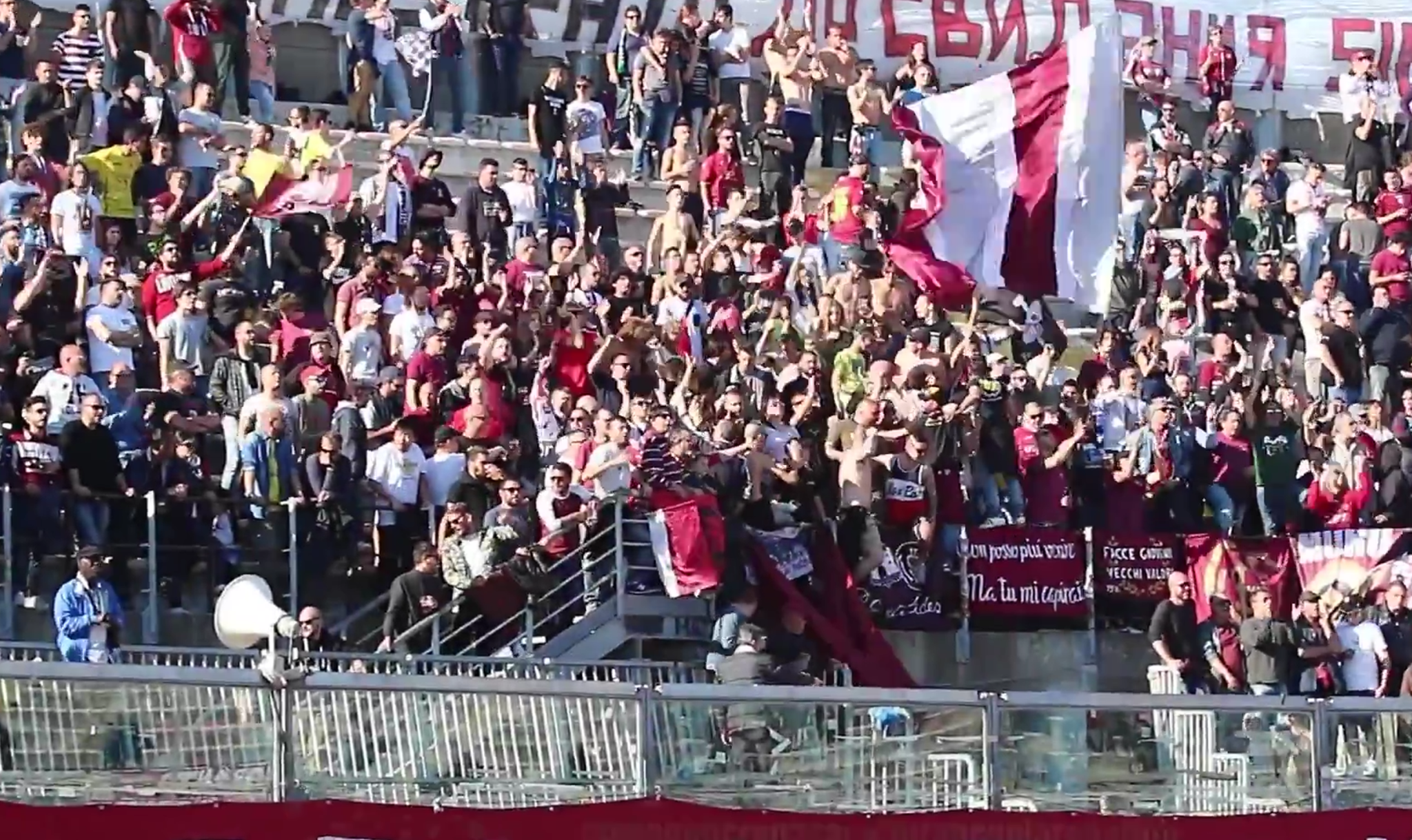 Οπαδοί της Λιβόρνο θα βρεθούν στο «Αρτέμιο Φράνκι» για να στηρίξουν την ΑΕΚ κόντρα στη Φιορεντίνα