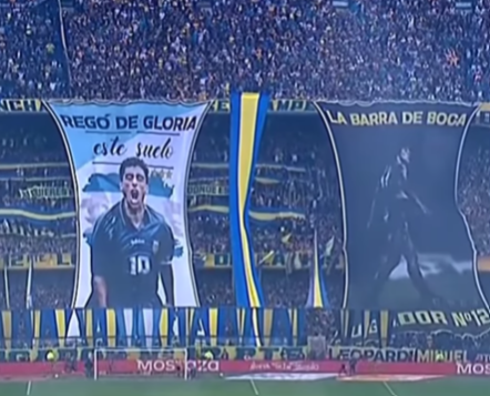 Όλες οι στιγμές στο γήπεδο της Μπόκα για τον Ντιέγκο Μαραντόνα όπως μεταδόθηκαν από το Athletiko (video)