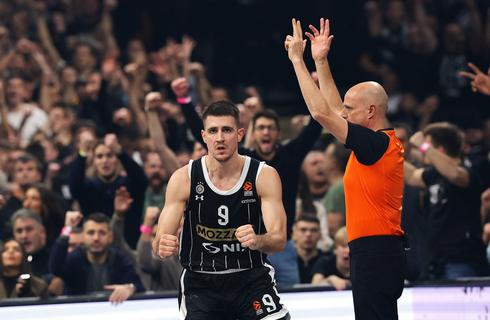 Οι οπαδοί της Παρτίζαν απαιτούν να βγει έξω ο αρχηγός: «Να έρθει να μιλήσει ο Μαρίνκοβιτς»