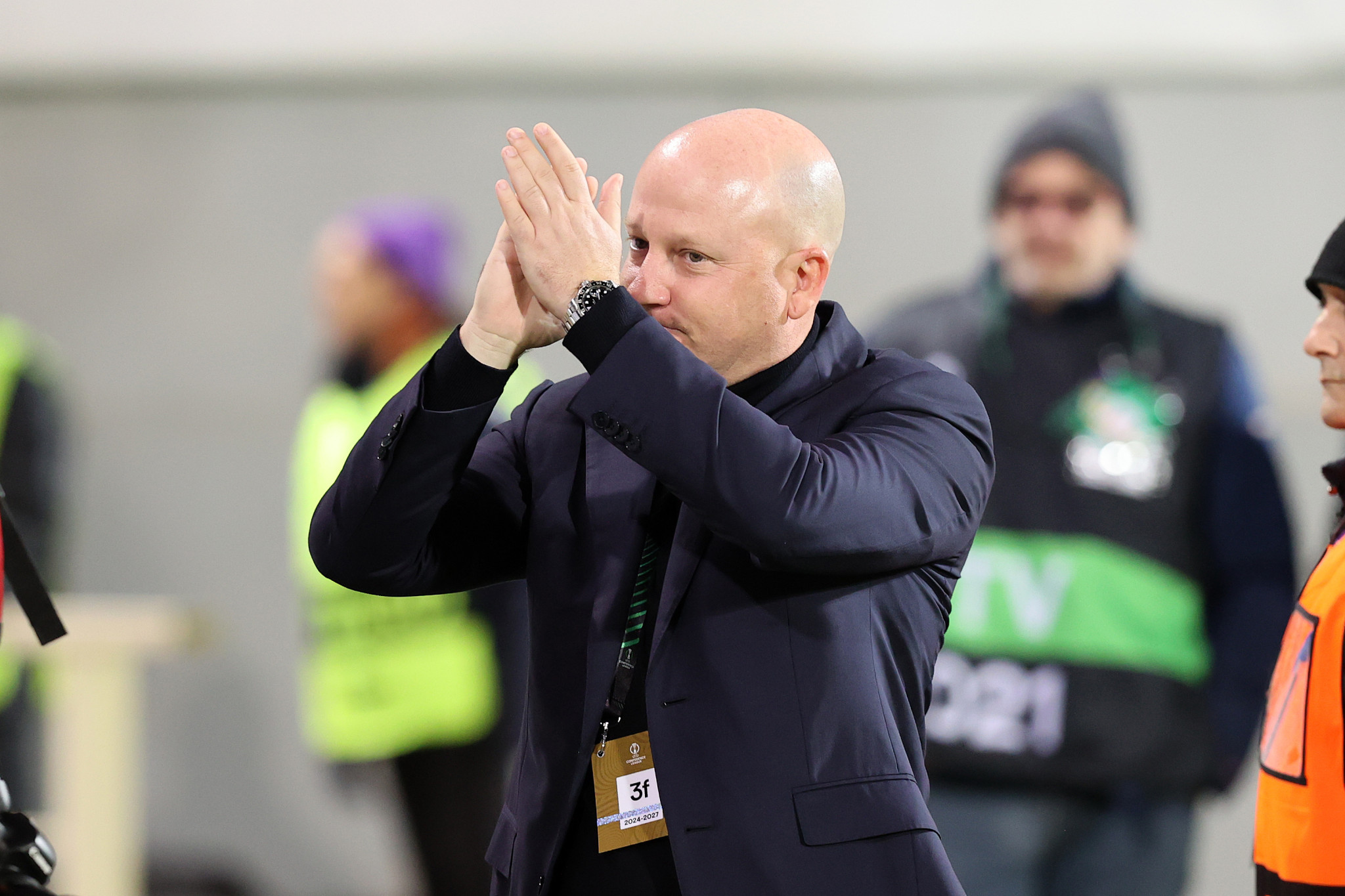 Η ΑΕΚ «χτίζει» νίκες με τη δύναμη της άμυνας