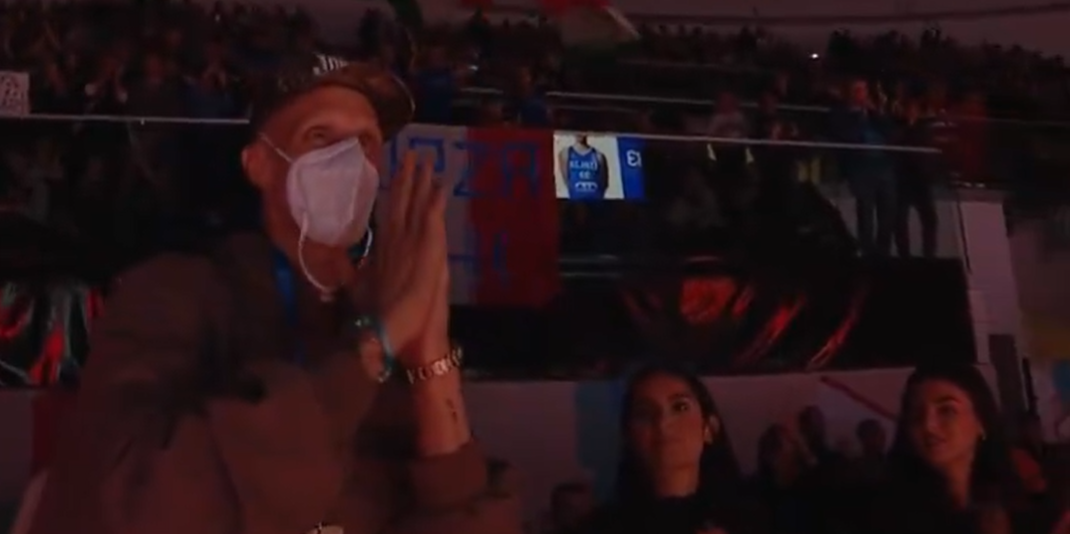 Συγκινητική η «επιστροφή» του Πολονάρα στην εθνική Ιταλίας - Παρουσιάστηκε και αποθεώθηκε (video)