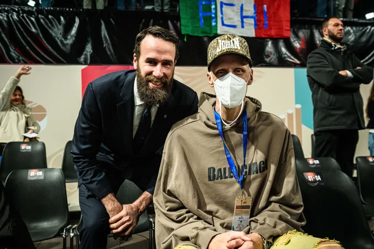 Συγκινεί ο Πολονάρα για την επιστροφή του σε γήπεδο: «Η δεύτερη μέρα μου χωρίς αναπηρικό καρότσι, έτρεμαν τα πόδια μου»