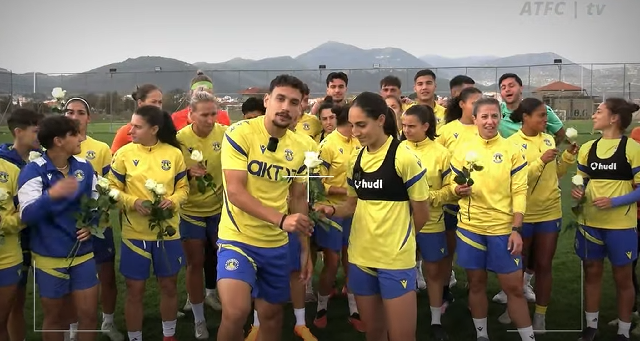 Η συγκινητική κίνηση του Αστέρα AKTOR για τη Διεθνή Ημέρα Εξάλειψης της Βίας κατά των Γυναικών