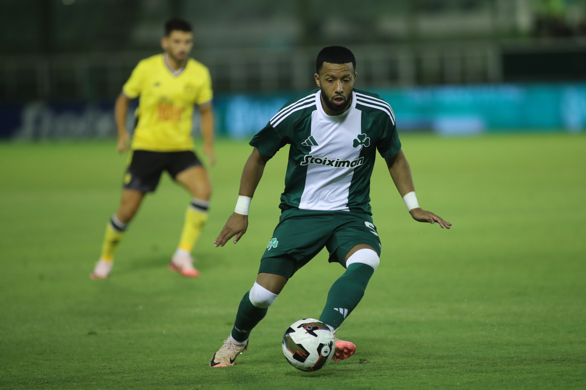 Μεγάλη έκπληξη από τον Μπενίτεθ: Στην αποστολή ο Βιλένα