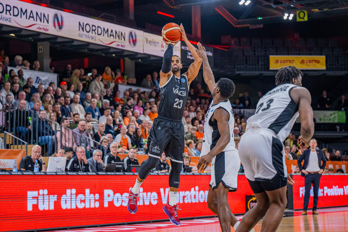 Στα άδυτα του deal της ΑΕΚ με τον Κλαβέλ: Η κίνηση του Σάκοτα, το οικονομικό, η επιθυμία του παίκτη