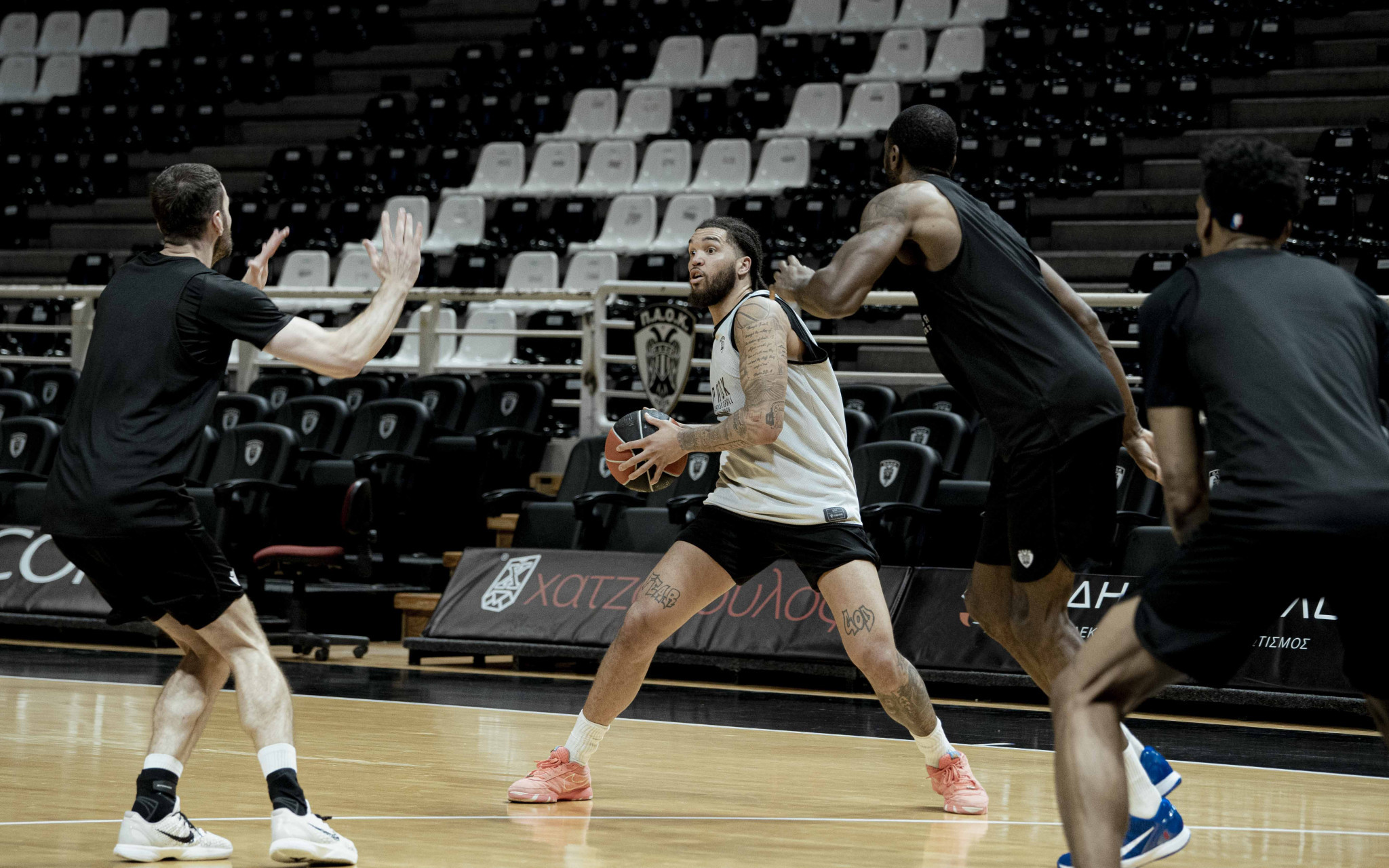 Προπόνηση με Ταϊρί και Άλεν στον ΠΑΟΚ