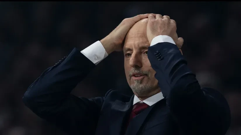 «Καρφιά» Ομπράντοβιτς για διαιτησία: «Πρέπει να έχουν τα ίδια κριτήρια»