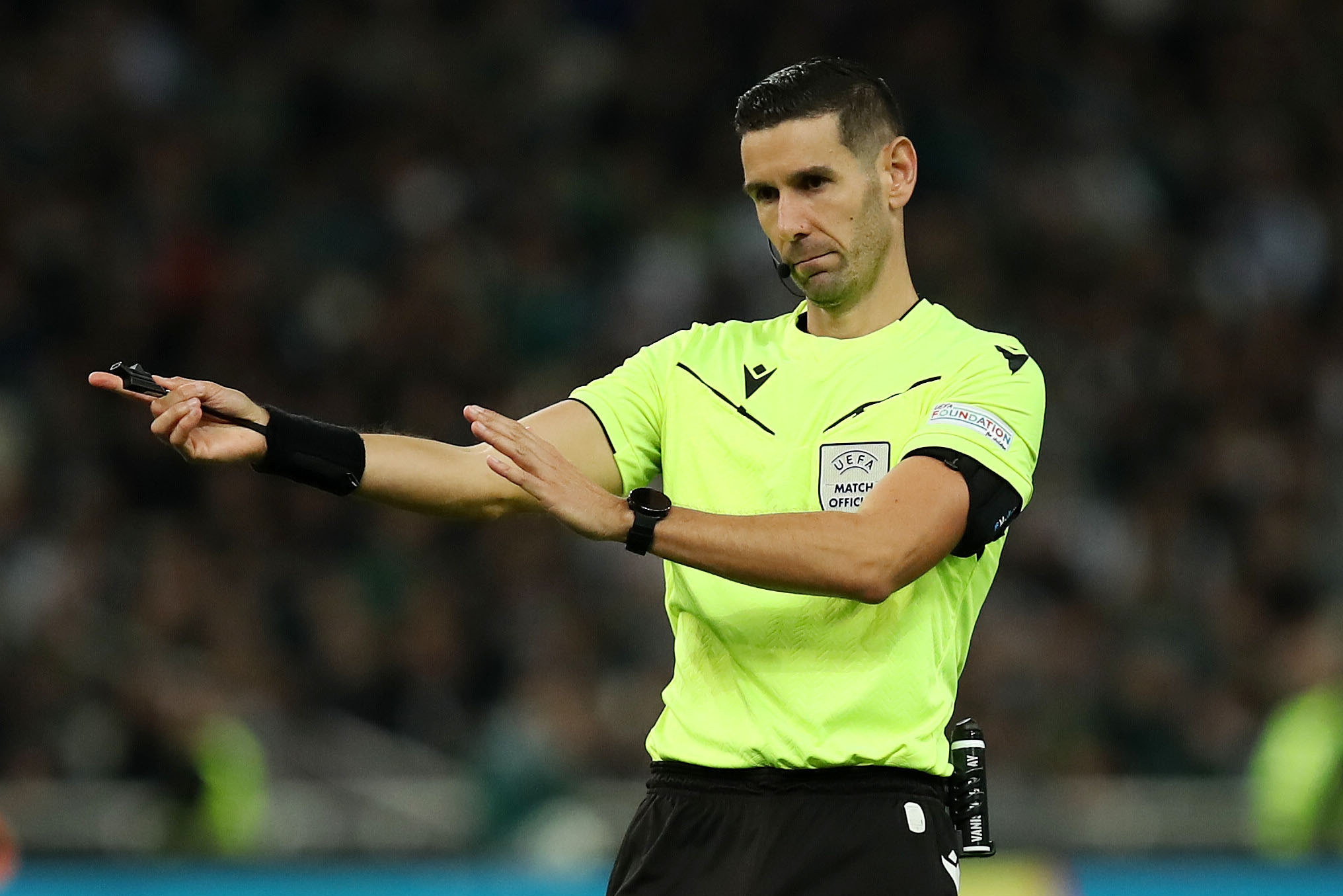 Αυτοί είναι οι διαιτητές που σφυρίζουν τις μάχες των ΑΕΚ, Παναθηναϊκού και ΠΑΟΚ στην Ευρώπη