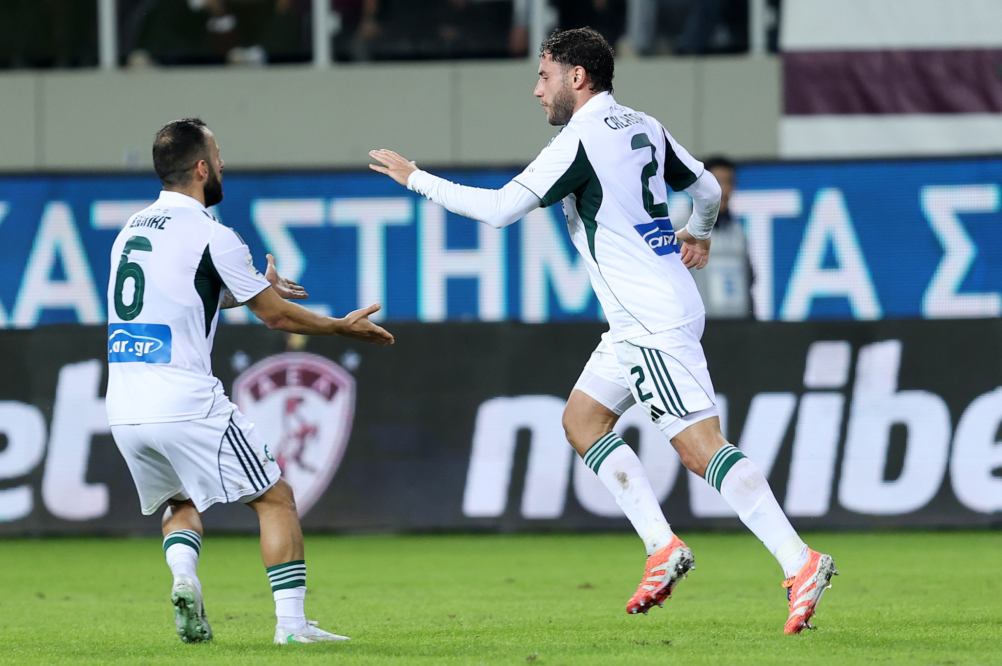 Ισοφαρίζει άμεσα ο Παναθηναϊκός με απίθανη κεφαλιά του Καλάμπρια (video)