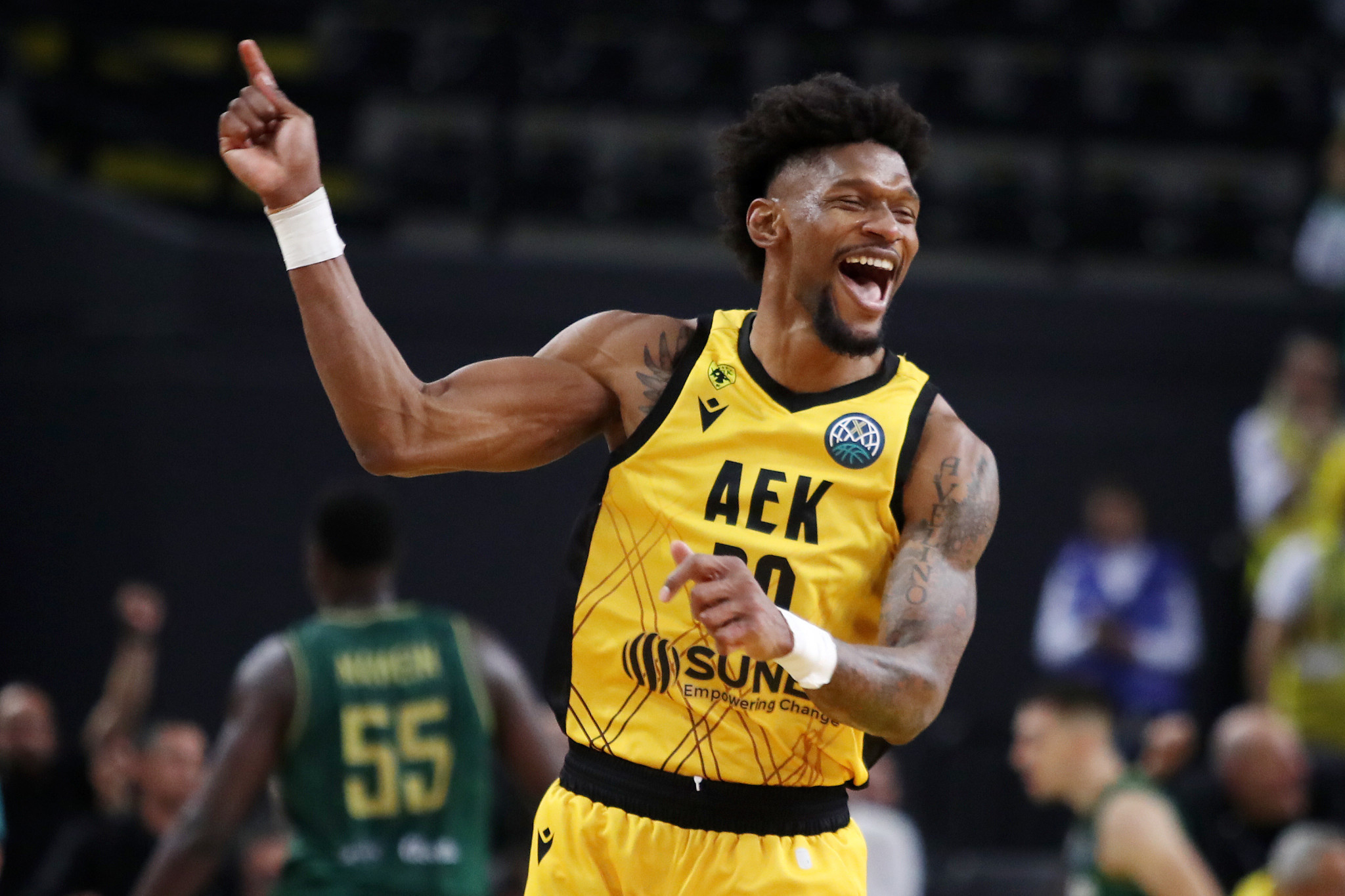 Η αυταπάρνηση του Σίλβα: MVP με πόνο στο δεξί πόδι