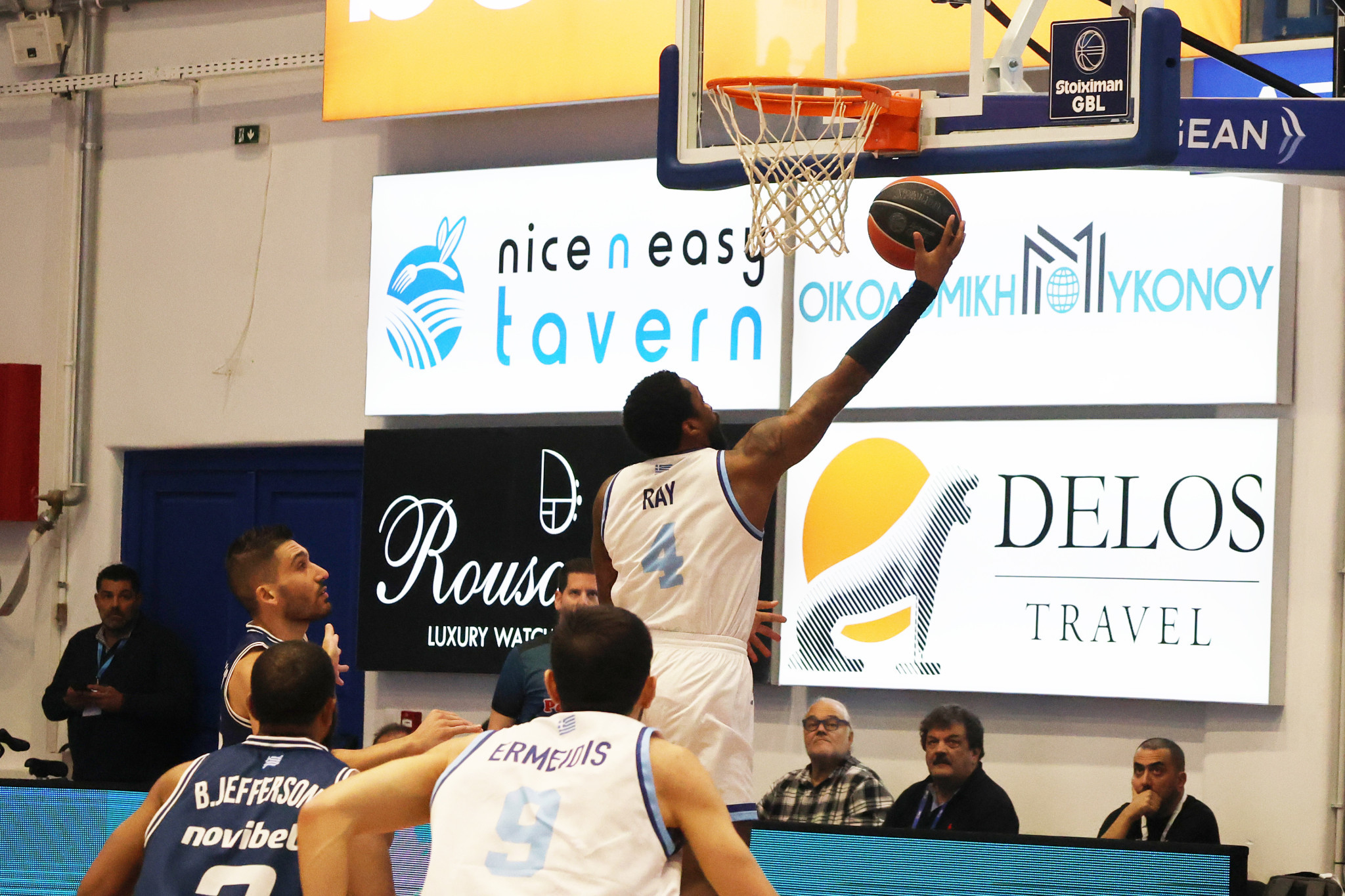 Ένα πεντάλεπτο αρκούσε στη Μύκονο που επέστρεψε στις νίκες απέναντι στην Καρδίτσα