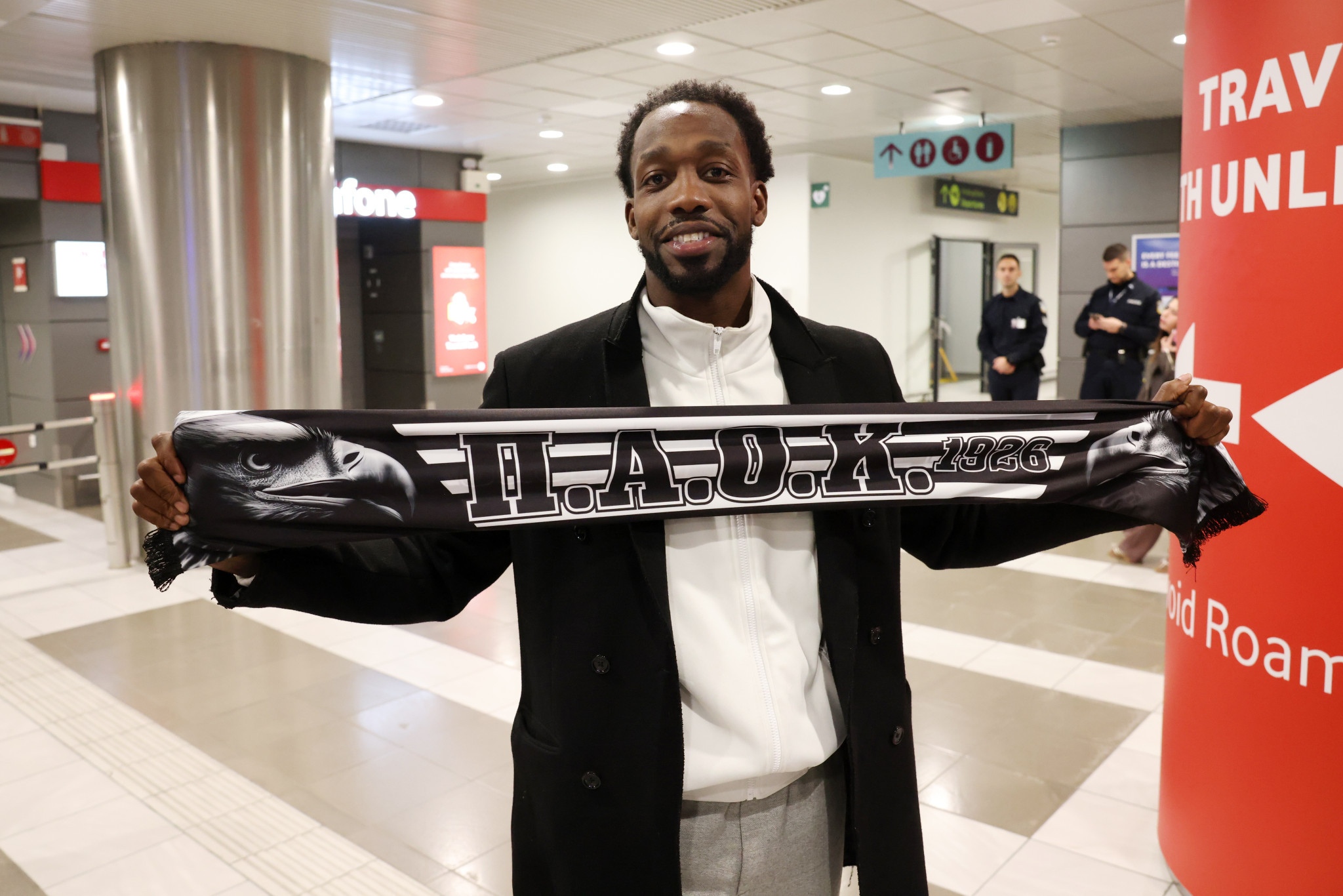 Έφτασε στη Θεσσαλονίκη για τον ΠΑΟΚ ο Μπέβερλι!