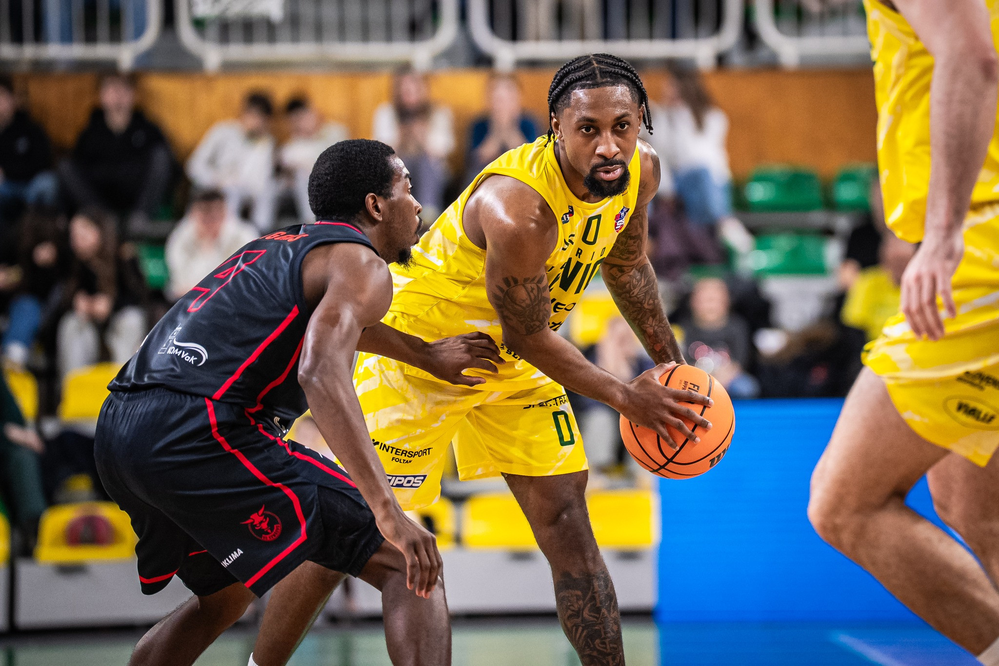 Πάνοπλη και με τον κόσμο στο πλευρό της η Λεβίτσε κόντρα στην ΑΕΚ