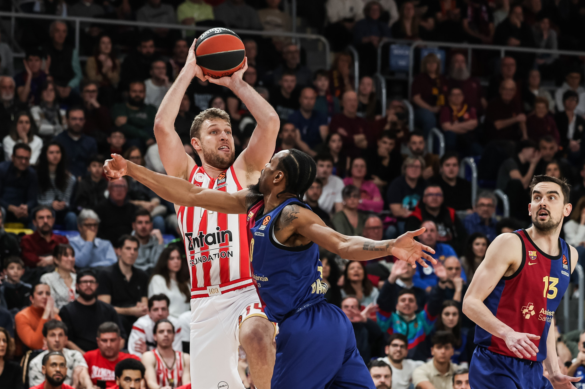 Μπαρτσελόνα - Ολυμπιακός: Η ώρα και το κανάλι μετάδοσης της αναμέτρησης