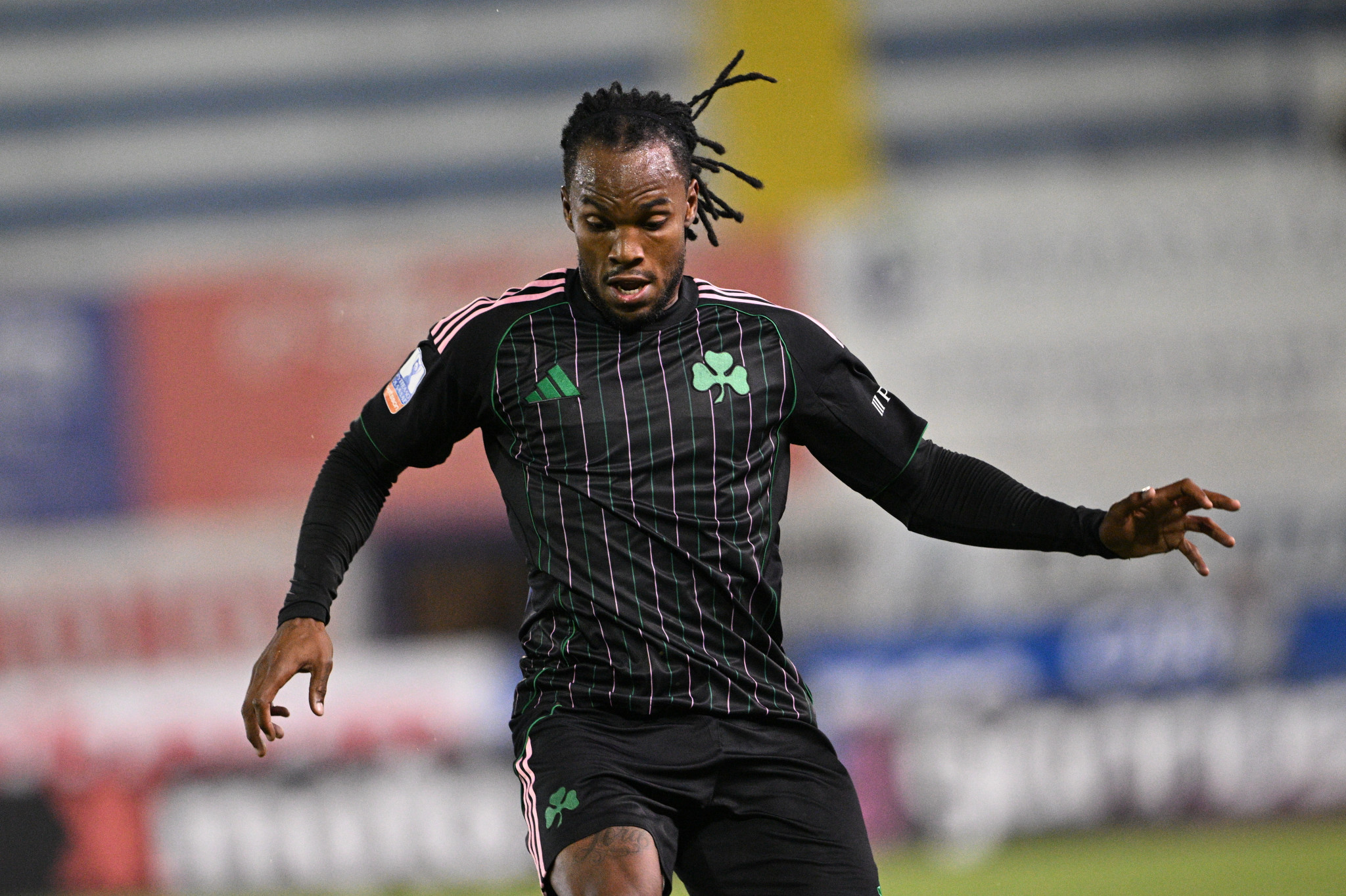 Προς επιστροφή Πελίστρι και Ρενάτο