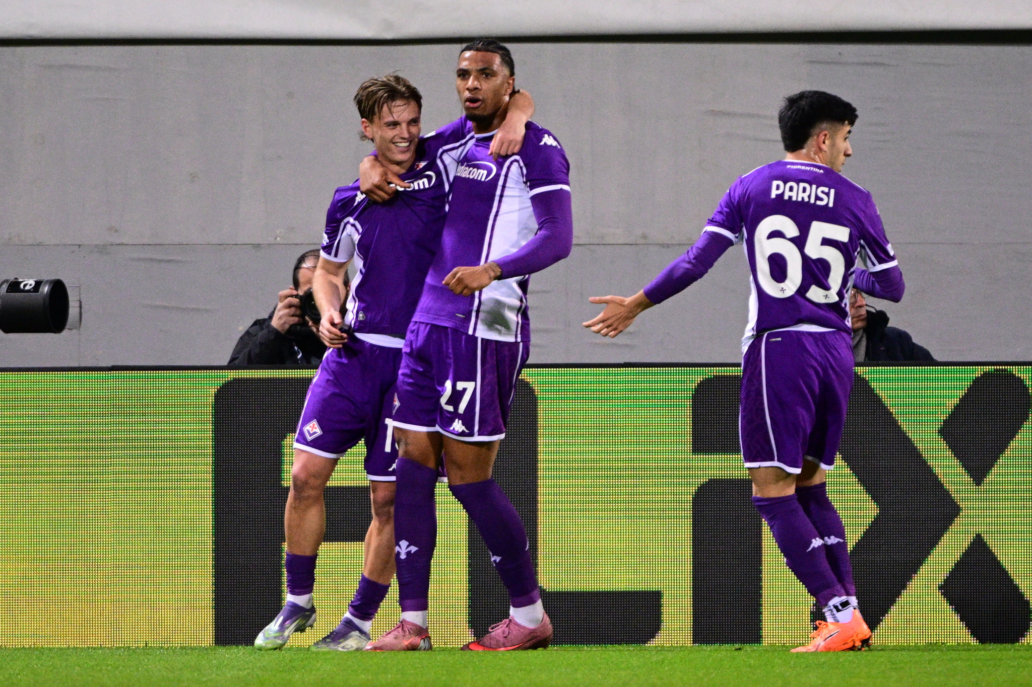 Ξέσπασε στην Ουντινέζε και πέτυχε την παρθενική της νίκη στη φετινή Serie A η Φιορεντίνα