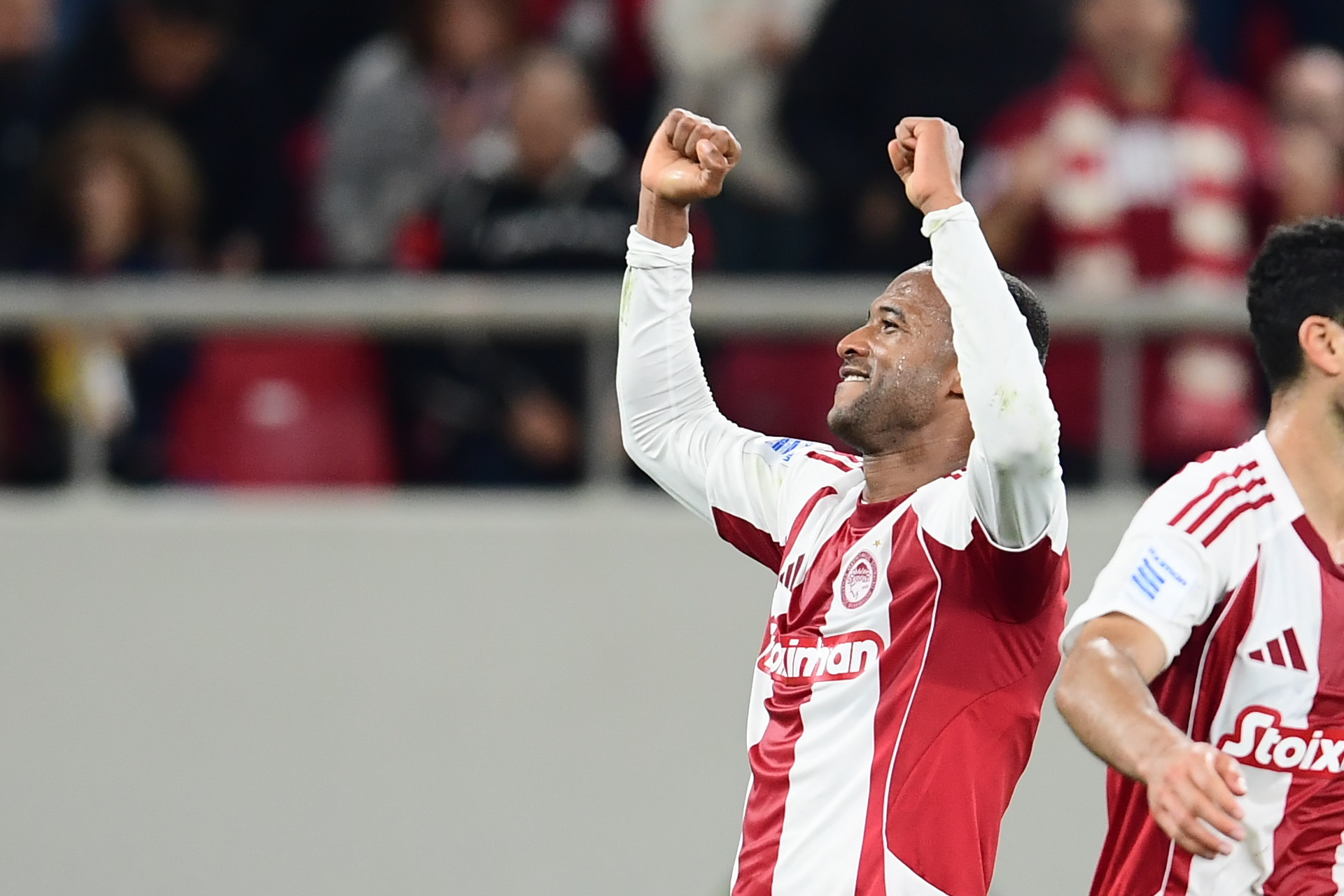 Τρομερός Ελ Κααμπί οδηγεί τον Ολυμπιακό - Το ιστορικό επίτευγμα με τα δύο γκολ κόντρα στον ΟΦΗ