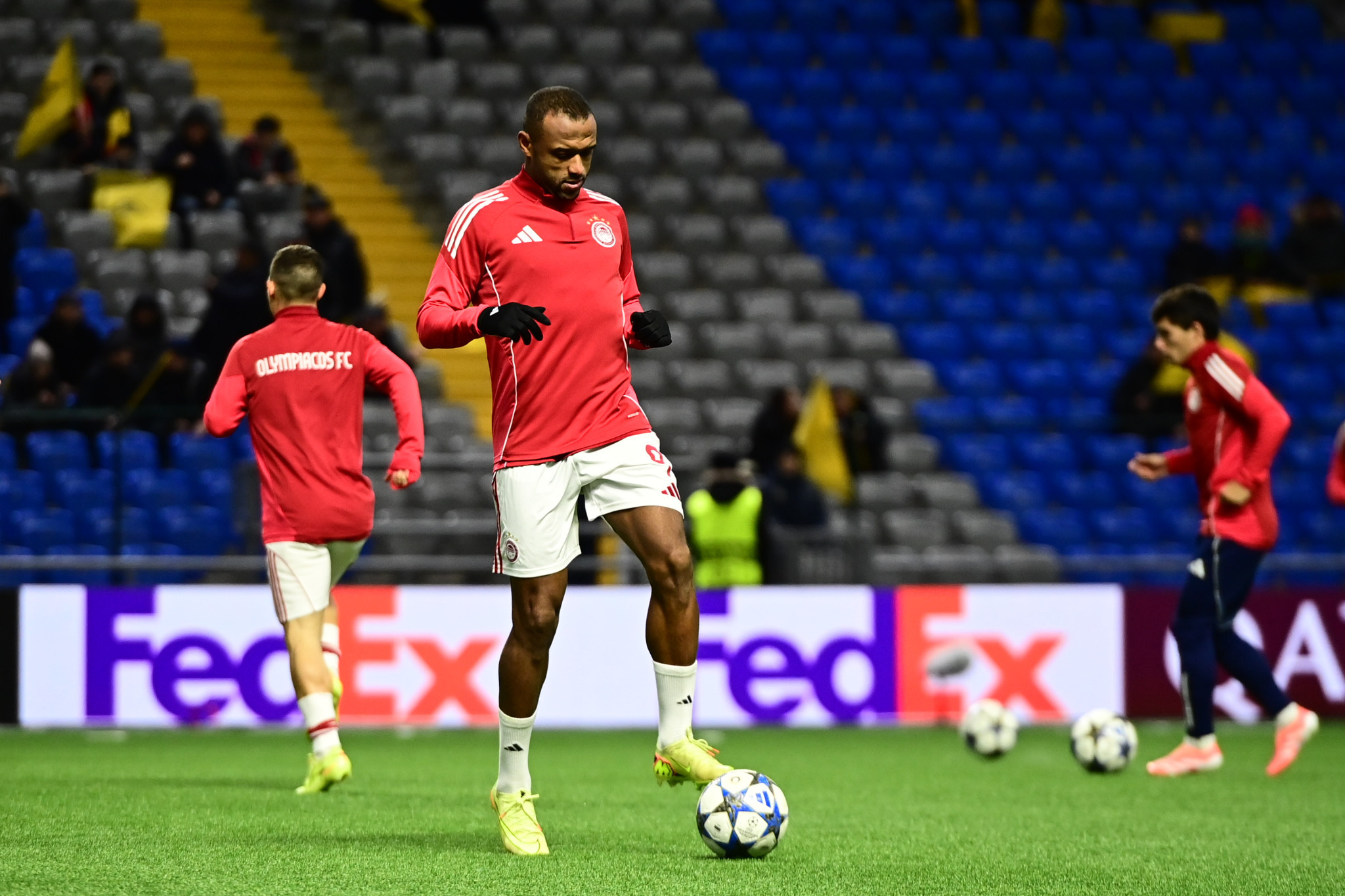 Βερβελές στο «BACK2ΜΠΑΚ»: «Η προσέγγιση του Μεντιλίμπαρ για τη νίκη κόντρα στην Καϊράτ - Η ενδεκάδα του Ολυμπιακού» (video)