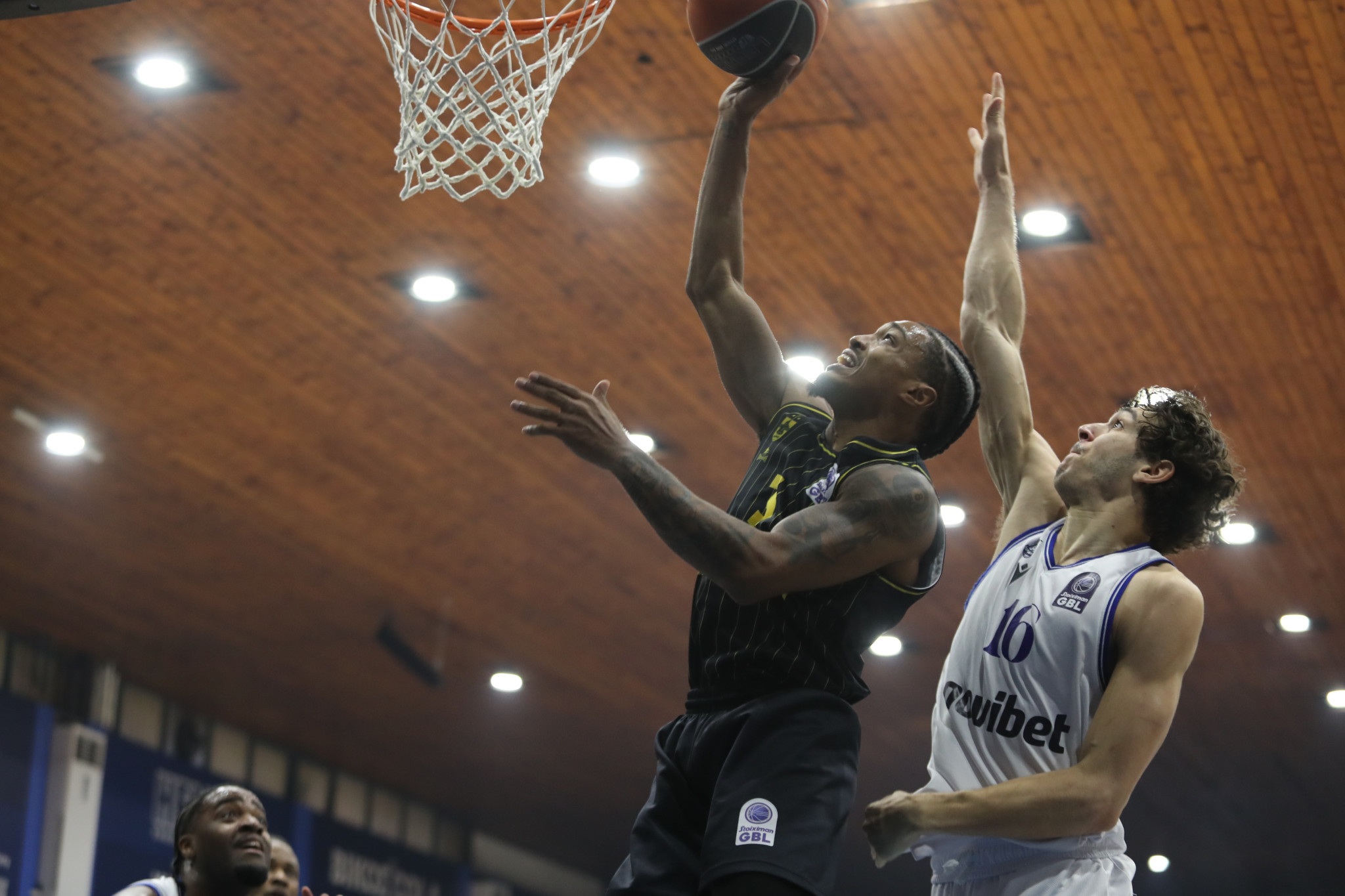 Τα highlighs της νίκης του Άρη επί του Ηρακλή στην ντερμπάρα της Θεσσαλονίκης (video)