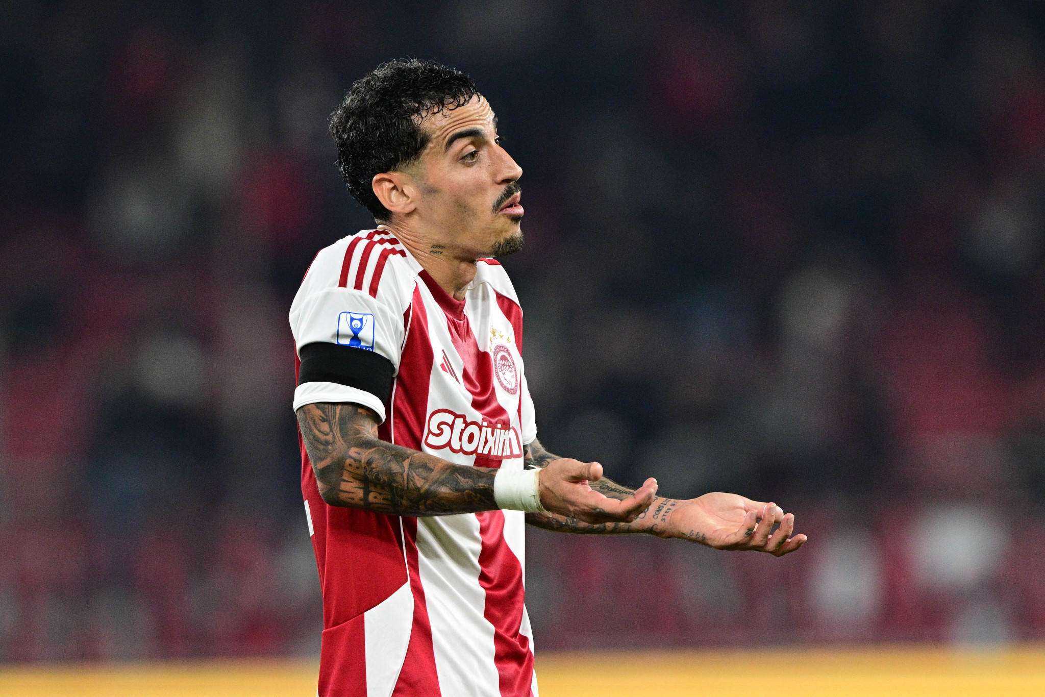 Ο Τσίκινιο με κεφαλιά τον 4-0 του Ολυμπιακού (video)