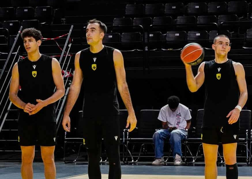 Ποιοι είναι οι Χάρης Μπιλιώνης και Βασίλης Ιωάννου που βρέθηκαν στη 12άδα της ΑΕΚ κόντρα στον Ολυμπιακό