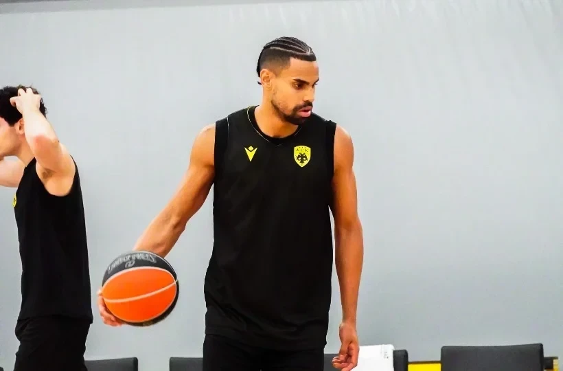 Με τέσσερις απουσίες η ΑΕΚ στο ΣΕΦ κόντρα στον Ολυμπιακό