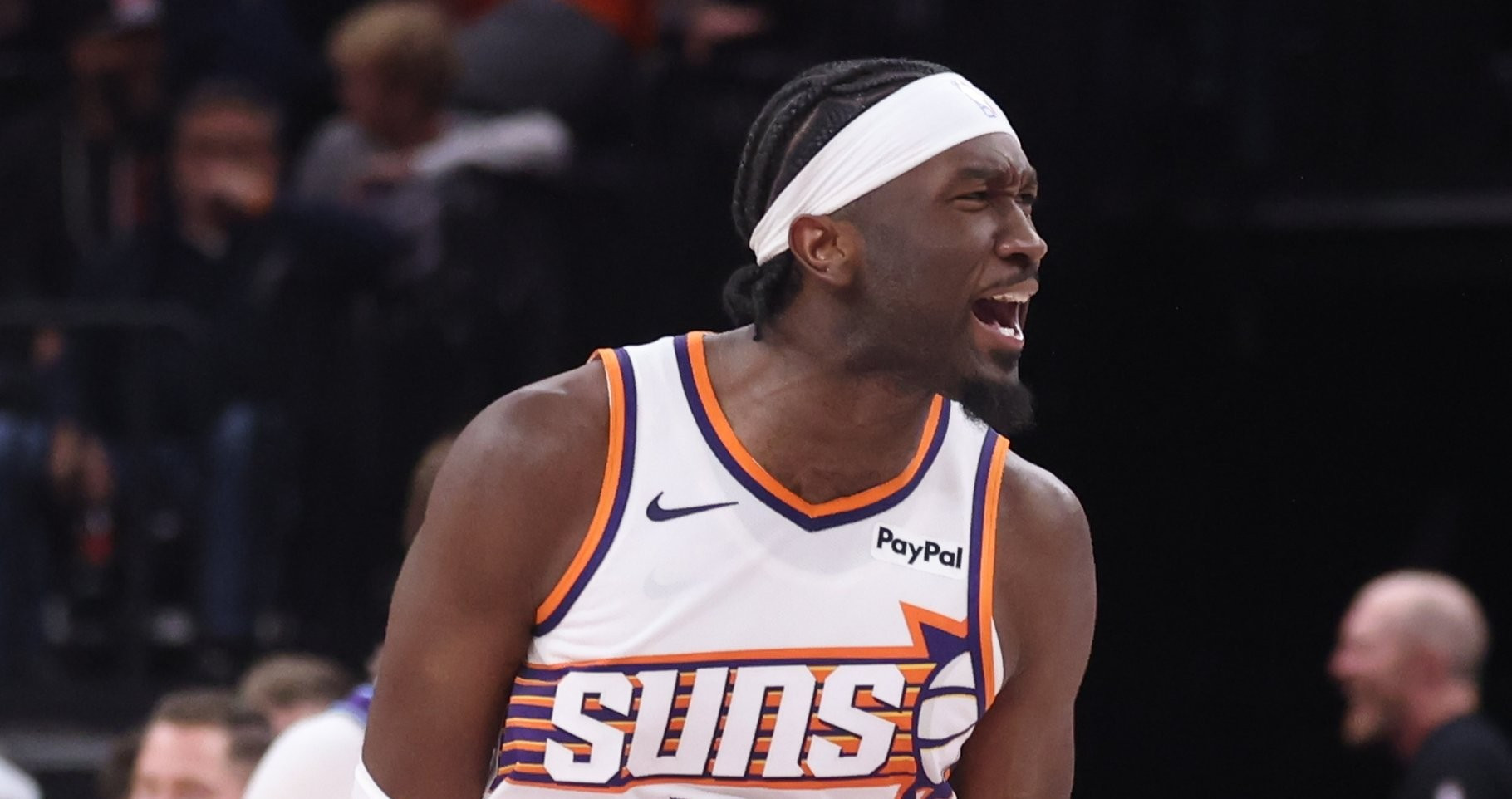 Η βραδιά των φιλοξενούμενων: Νίκες για Πέισερς, Σανς και Σπερς