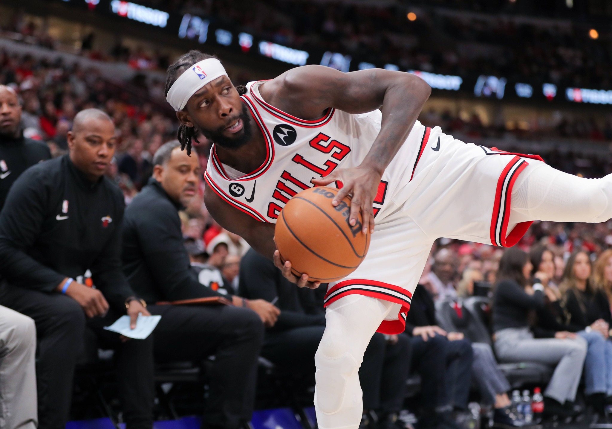 Το «μηχανάκι» Μπέβερλι έχει ακόμα καύσιμο; Τι μπορεί να δώσει στον ΠΑΟΚ o βετεράνος NBAer