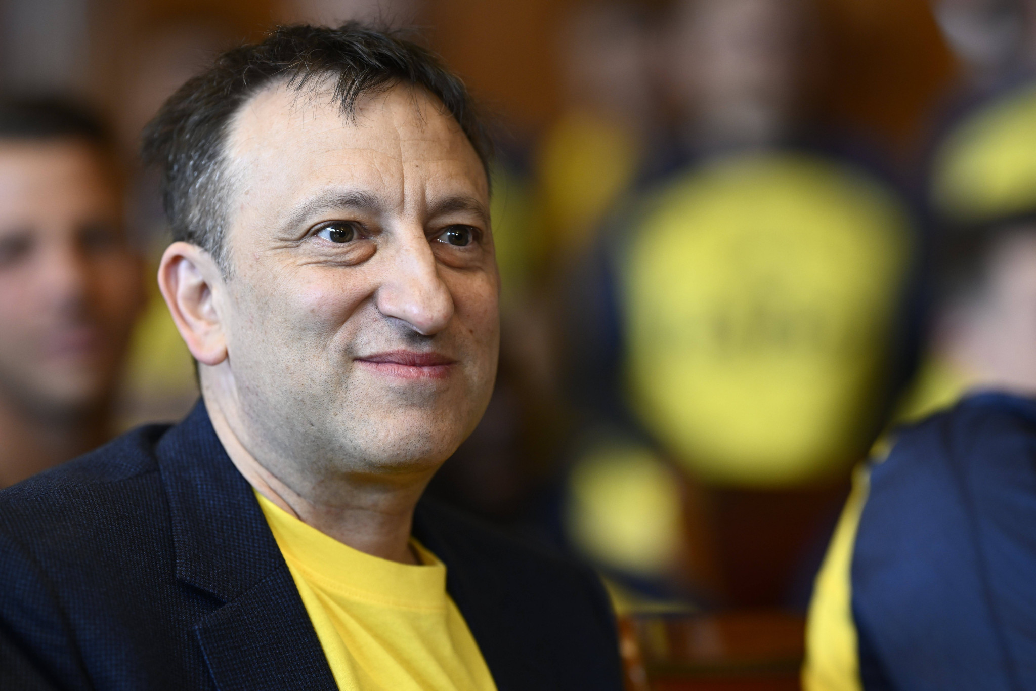 Ο ιδιοκτήτης της Μπράιτον ξεσπά: «Απόλυτα ψευδείς οι κατηγορίες για στοιχηματισμό»