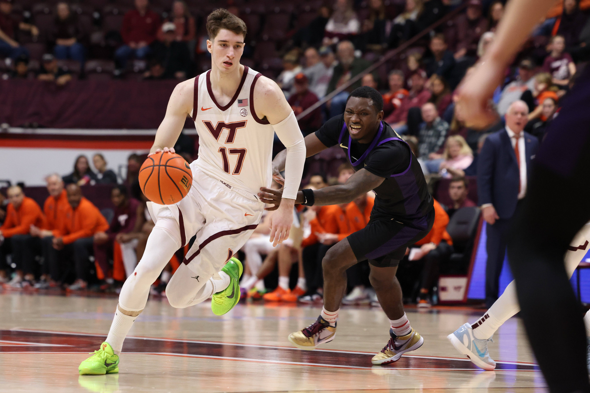 Νέα σπουδαία εμφάνιση του Αβδάλα για το Virginia Tech