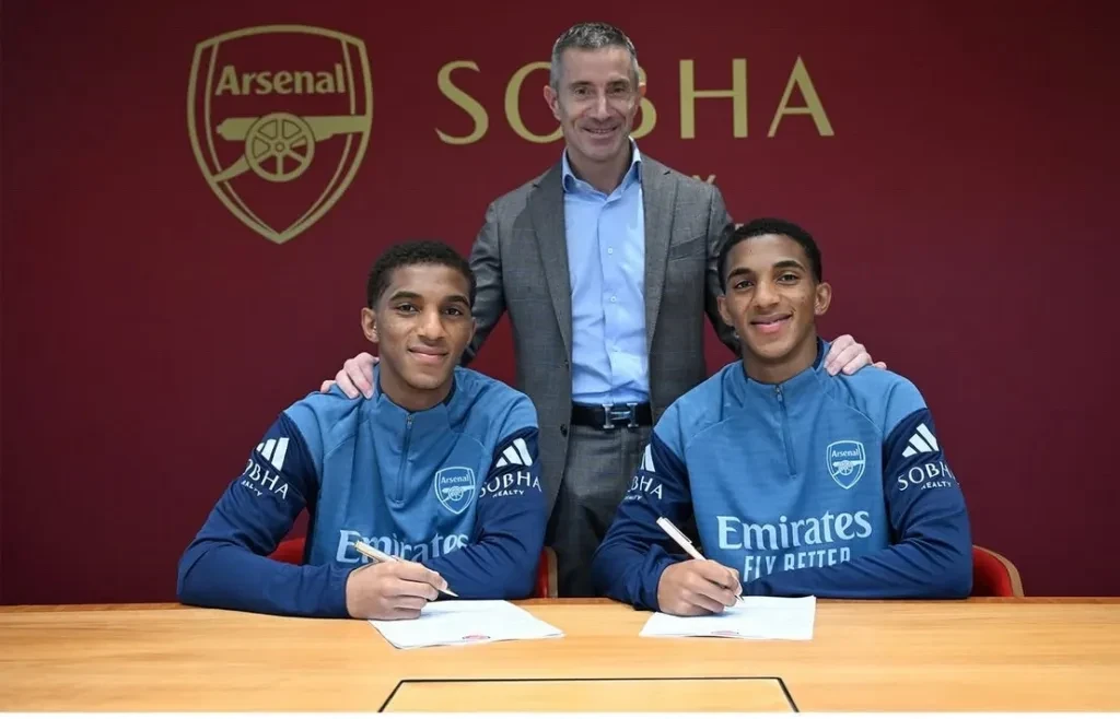Αυτό θα πει σκάουτινγκ - Η Άρσεναλ απέκτησε 16χρονα δίδυμα «διαμάντια» του Ισημερινού