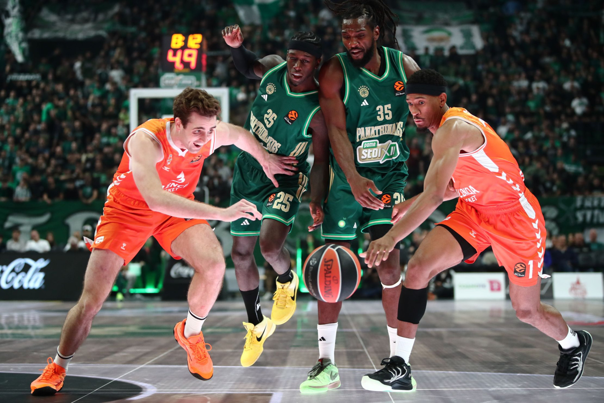 Ισπανική «καταιγίδα» από τρίποντα στο T-Center και πισωγύρισμα για τον Παναθηναϊκό