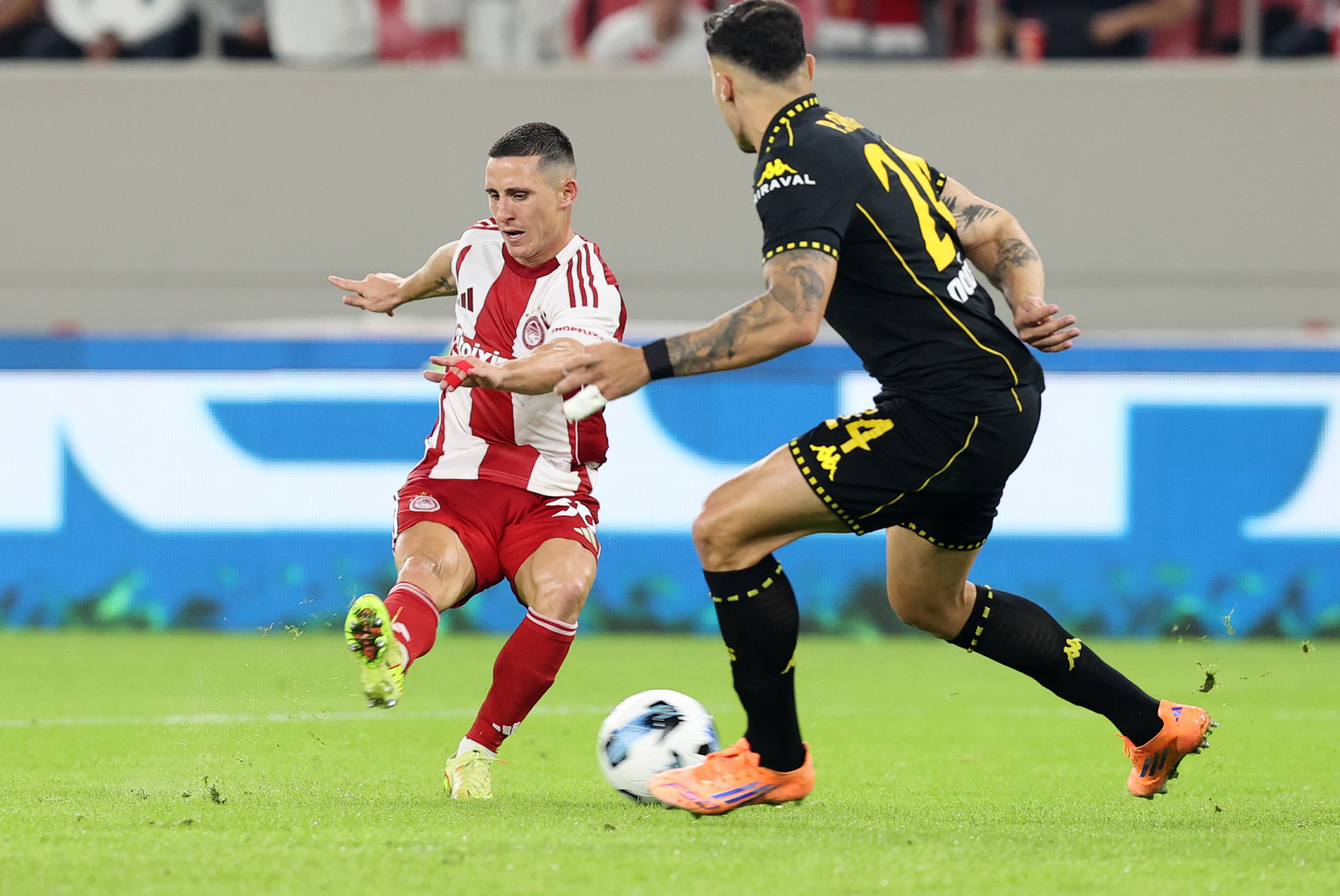 Πού θα δείτε Άρης - Ολυμπιακός και τους αγώνες ΠΑΟΚ, ΑΕΚ και Παναθηναϊκού για τη Super League