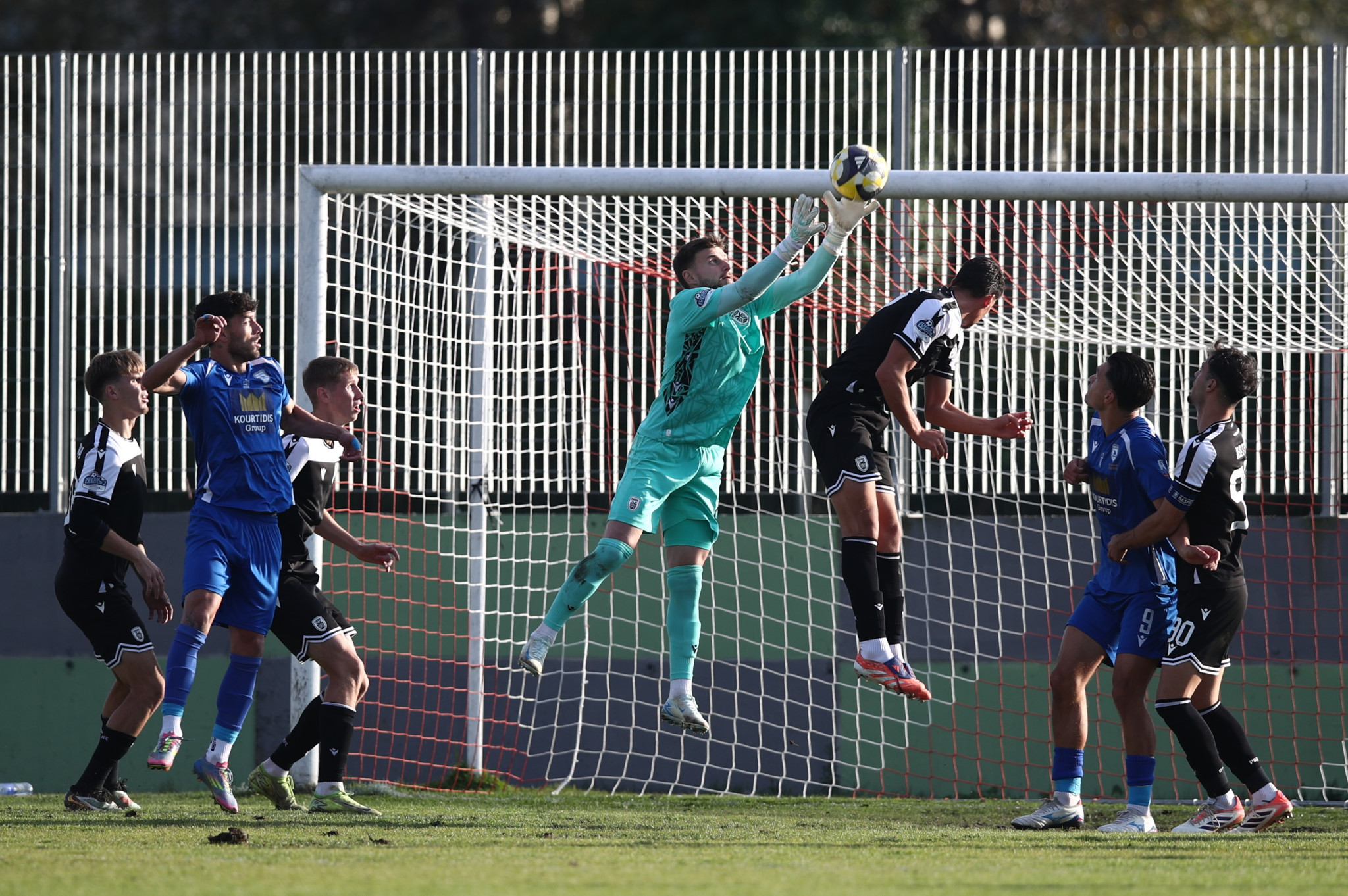 Η Καβάλα διεύρυνε το σερί παραμονής και προσπέρασε τον ΠΑΟΚ Β