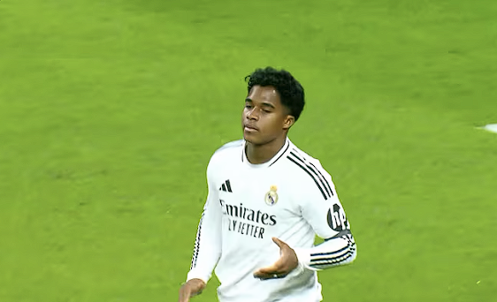 Ανατροπή με Έντρικ: Μένει στην Ρεάλ αν... φύγει ο Αλόνσο