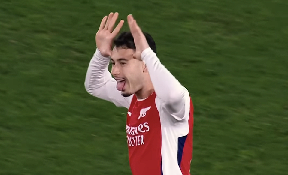 Γράφει ιστορία στο Champions League ο Μαρτινέλι (video)